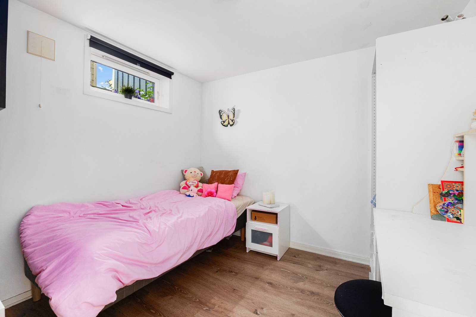 Praktisk rom som er egnet som kontor/bod. Galleribilde