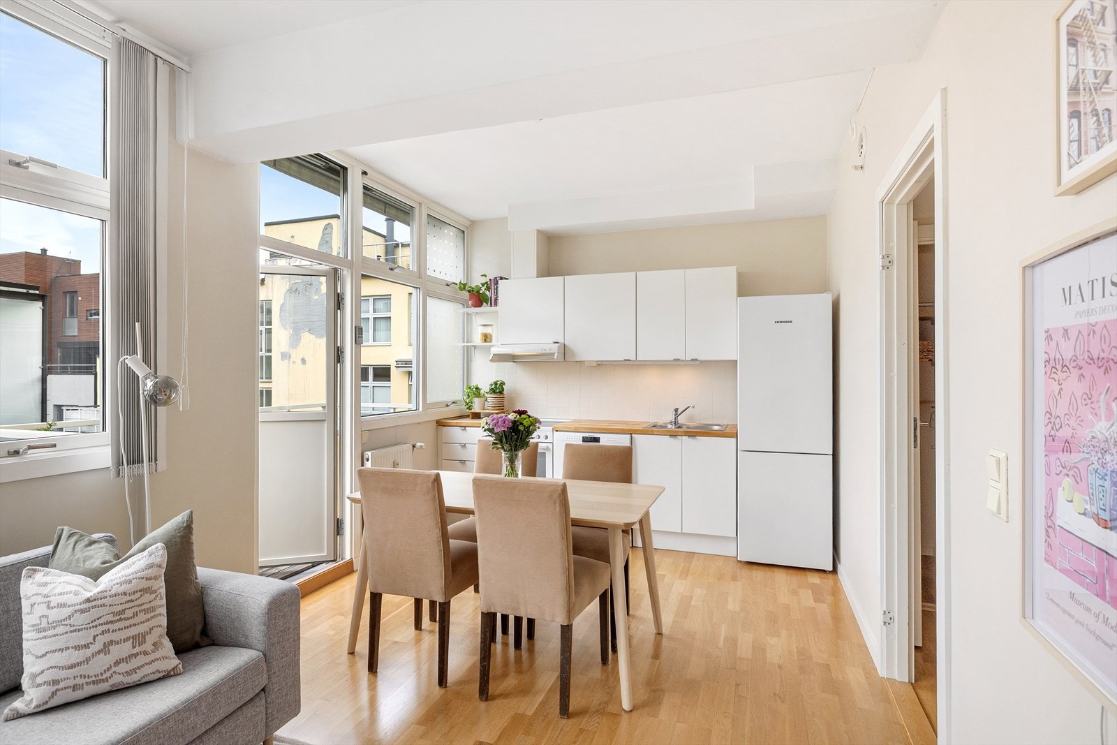 Stilsikkert, tidløst kjøkken fra 2007/08. Galleribilde