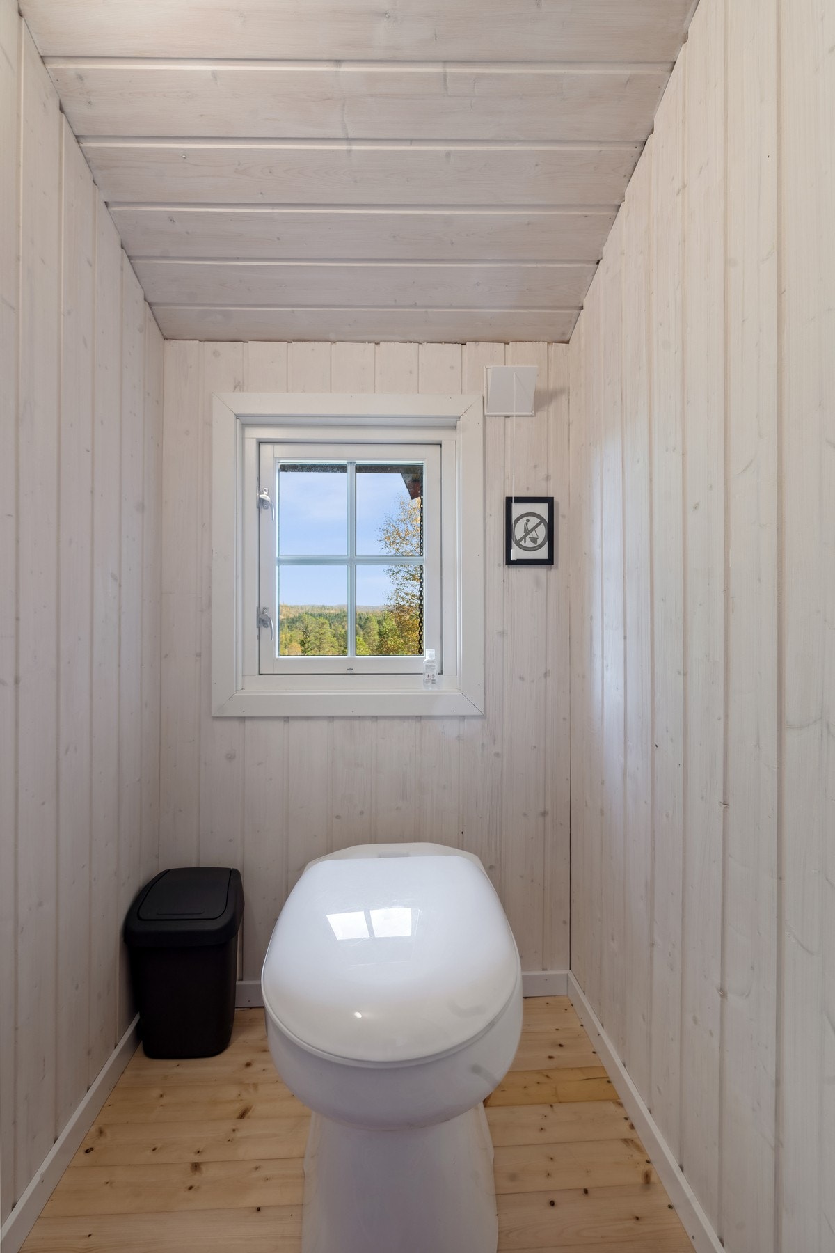 Toalettløsning. Galleribilde