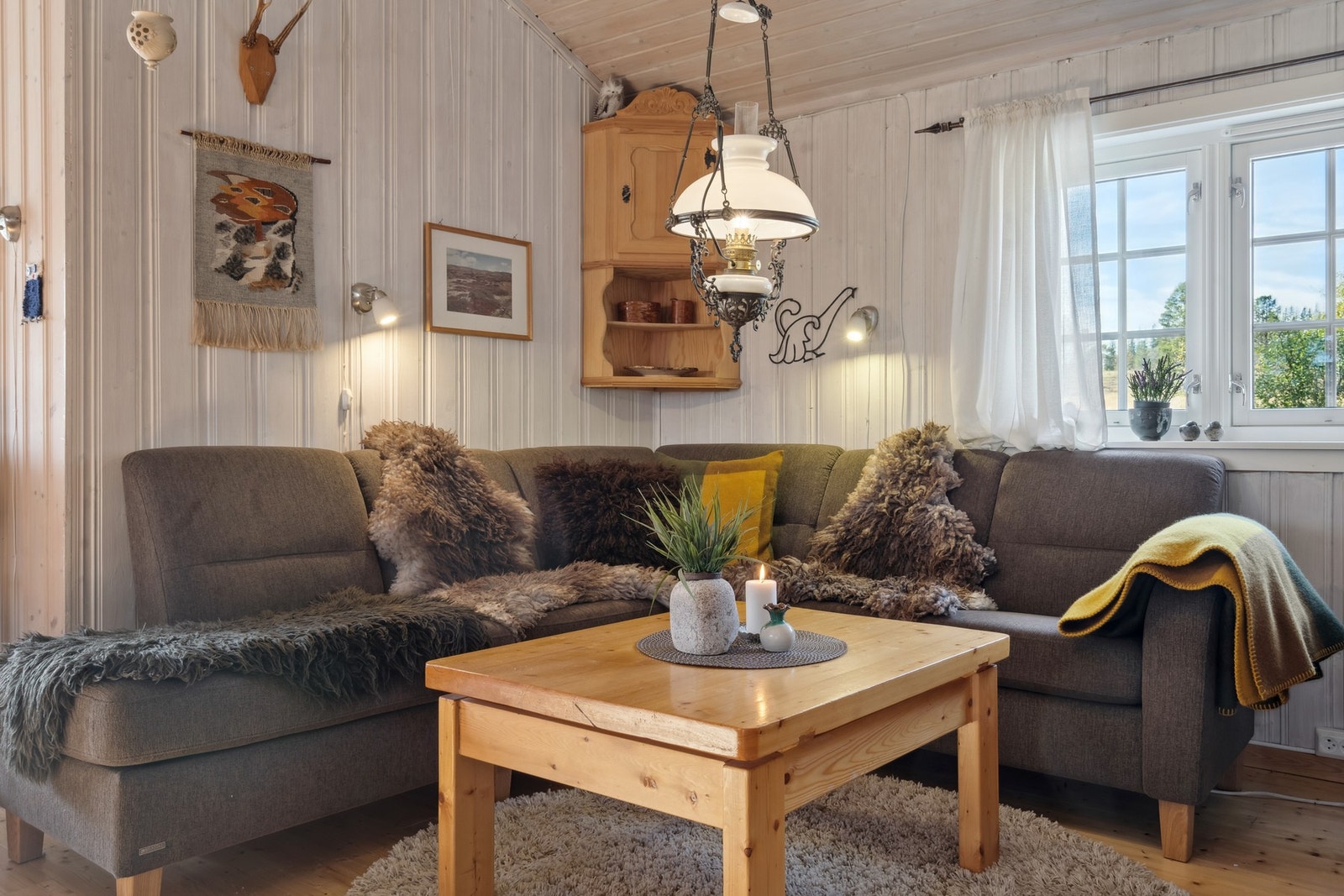 God plass til sofakrok. Galleribilde