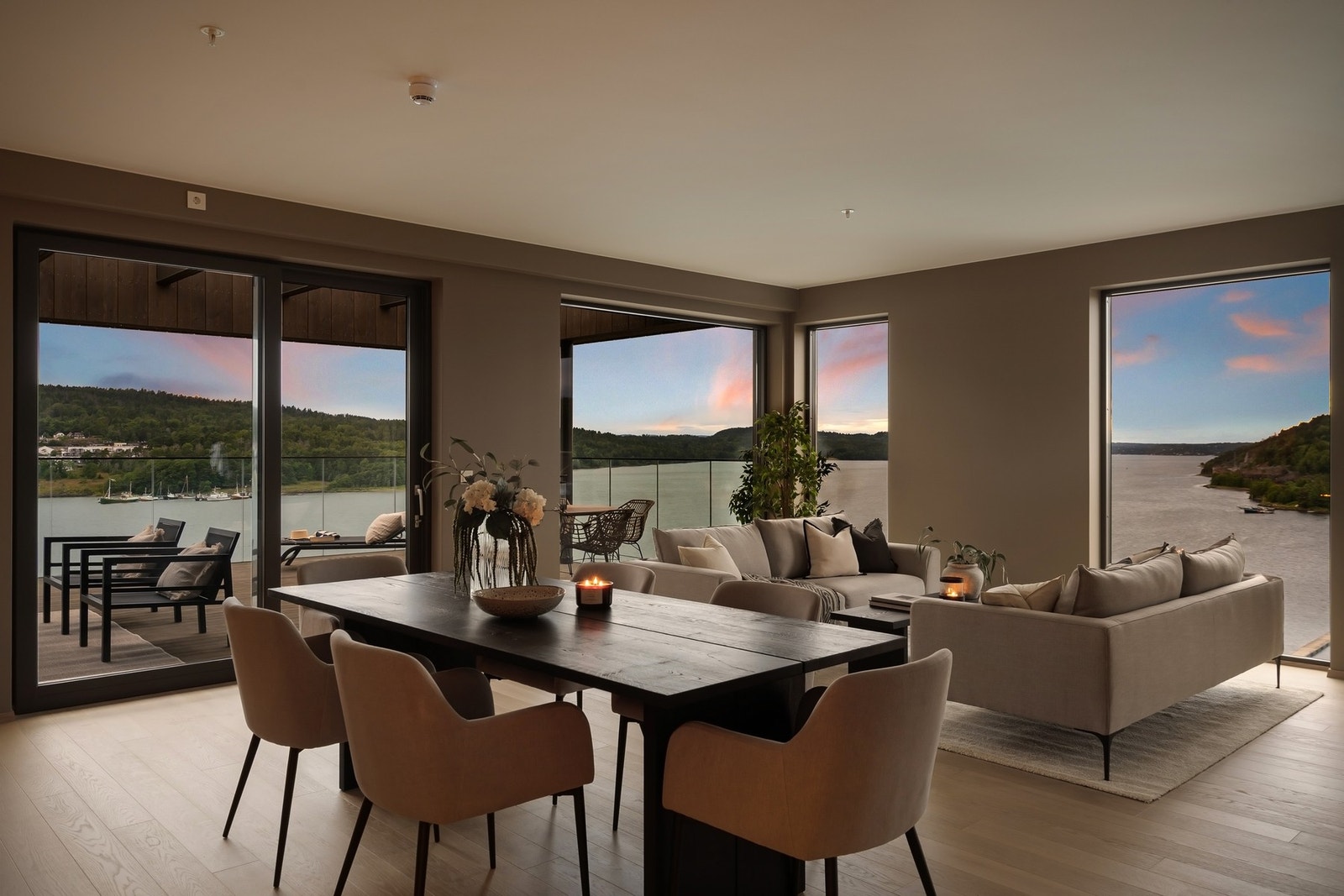 Gjennomgående leilighet med en sjelden og fin beliggenhet Galleribilde