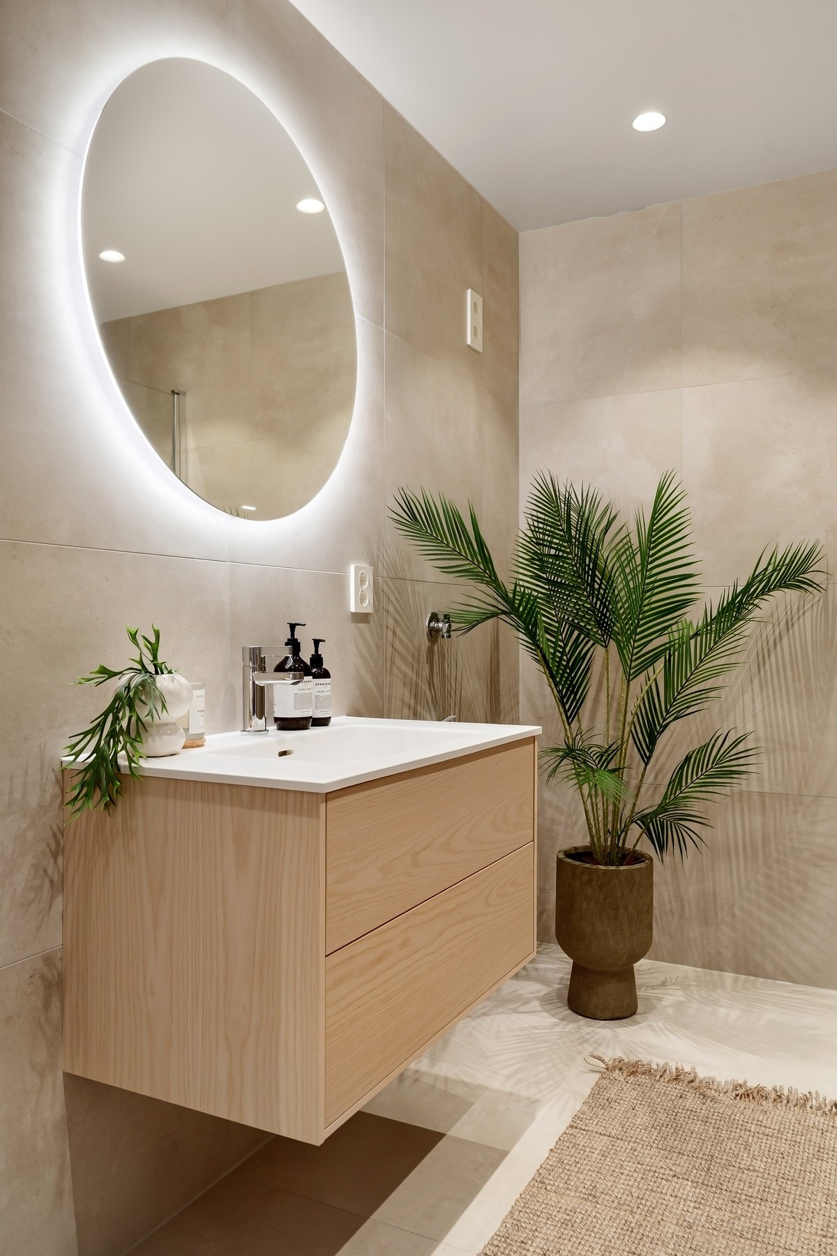 Dette badet har opplegg for vaskemaskin Galleribilde