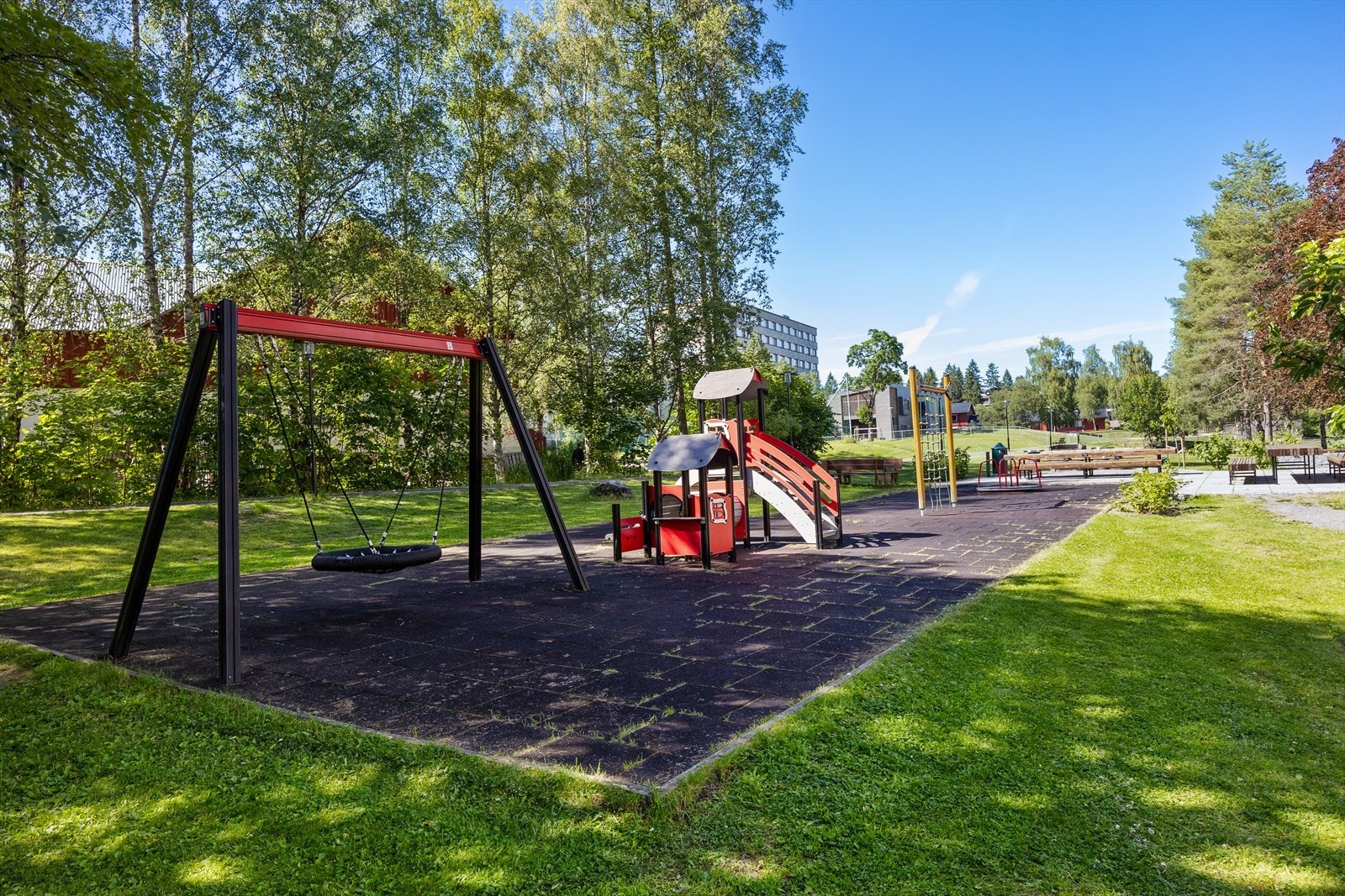 Lekeområde for de små i umiddelbar nærhet. Galleribilde