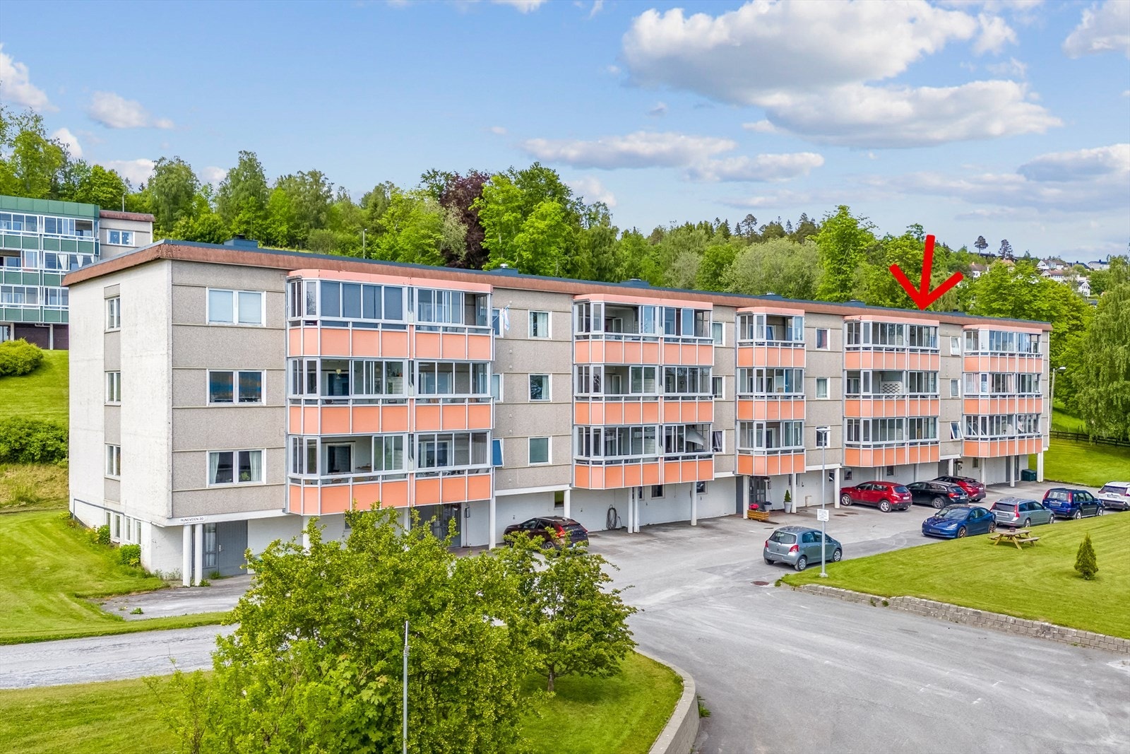 Aktiv eiendomsmegling v/Anders Borgsø har gleden av å presentere en Borettslagsleilighet i Runevegen 20 C Galleribilde