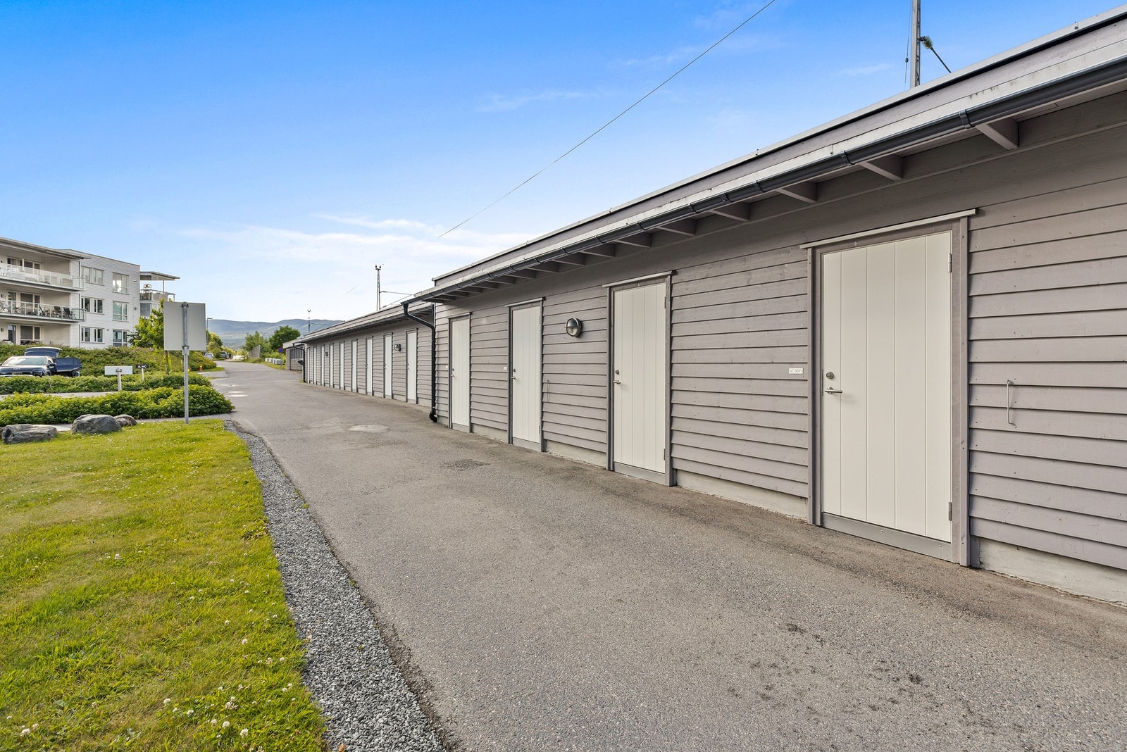 Det medfølger en utvendig bod Galleribilde