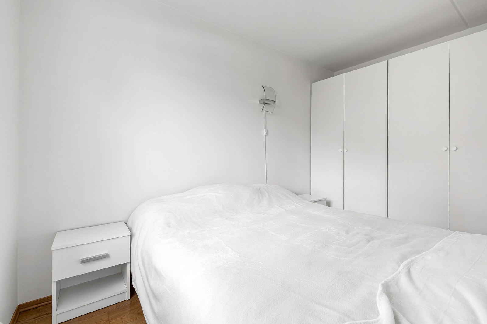 Godt med garderobeskap Galleribilde