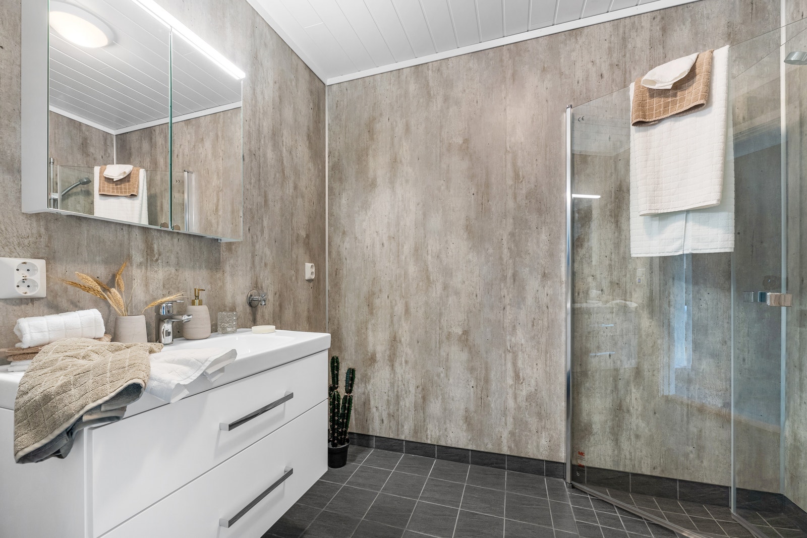 Varmekabler på badet Galleribilde