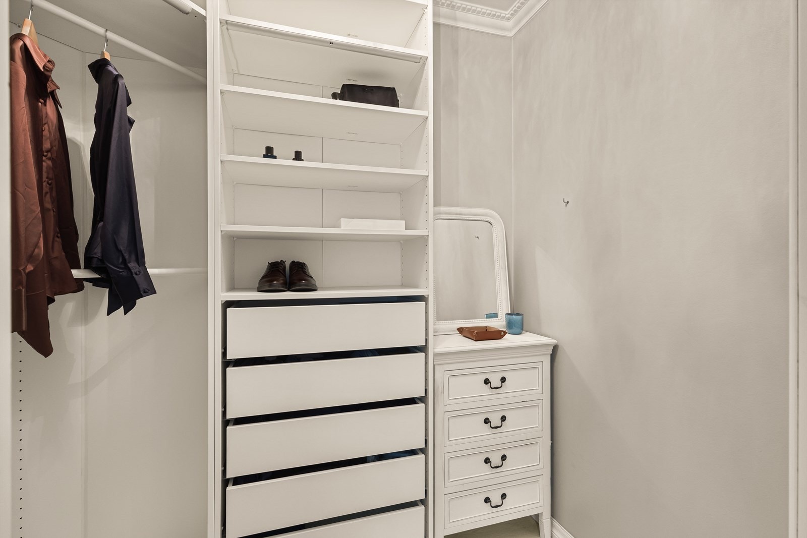 Walk-in. Galleribilde