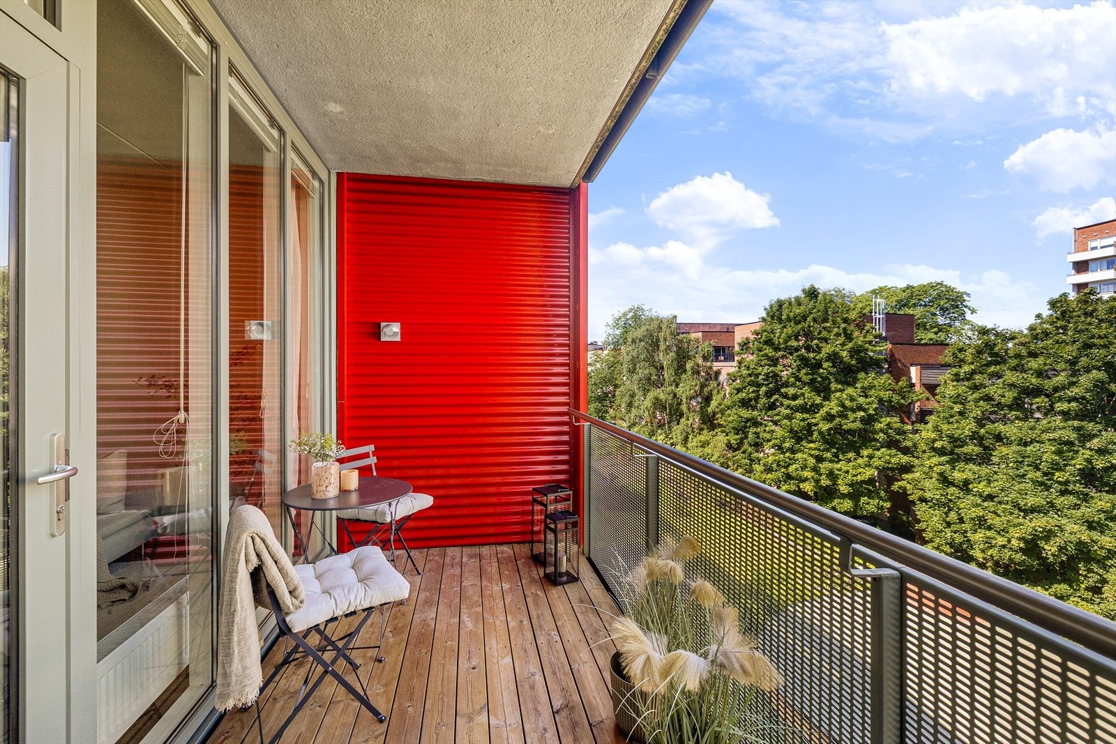 En stilren, velholdt og gjennomført 2-roms med svært sentral beliggenhet på Majorstuen. Galleribilde