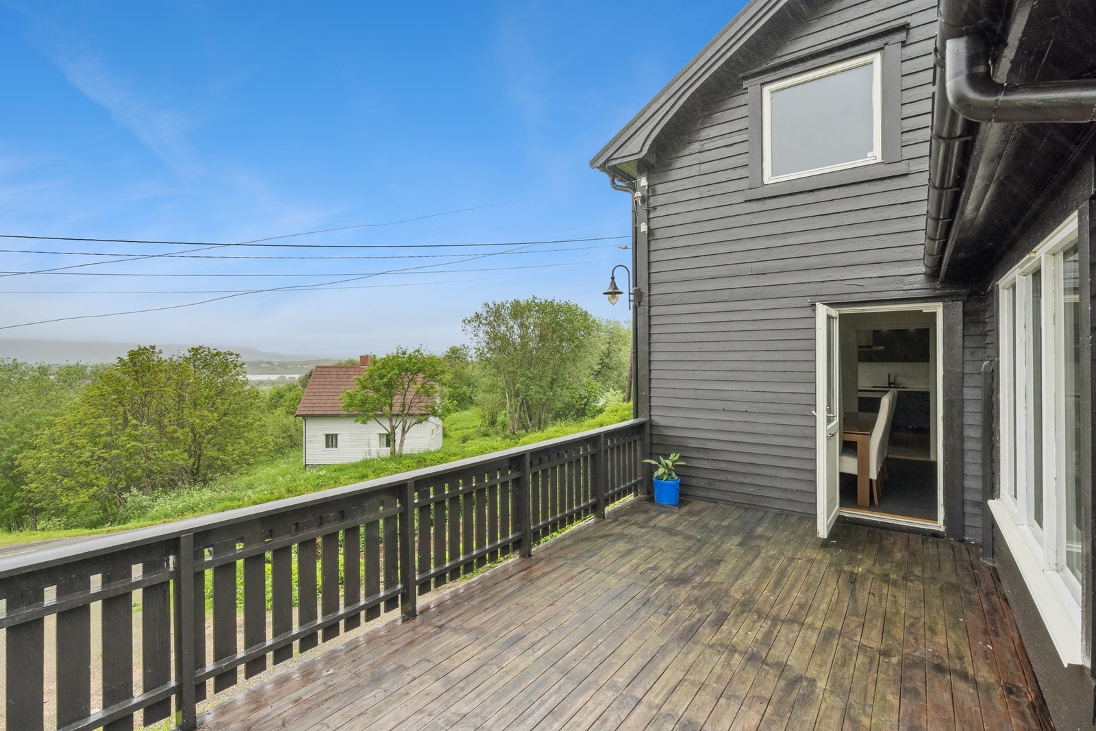 Utgang til terrassen fra spisestue Galleribilde