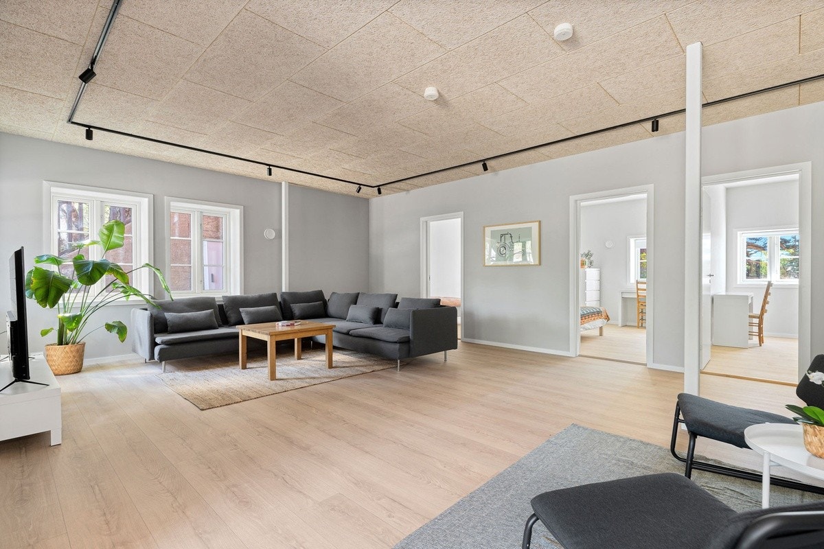 Stor stue Galleribilde