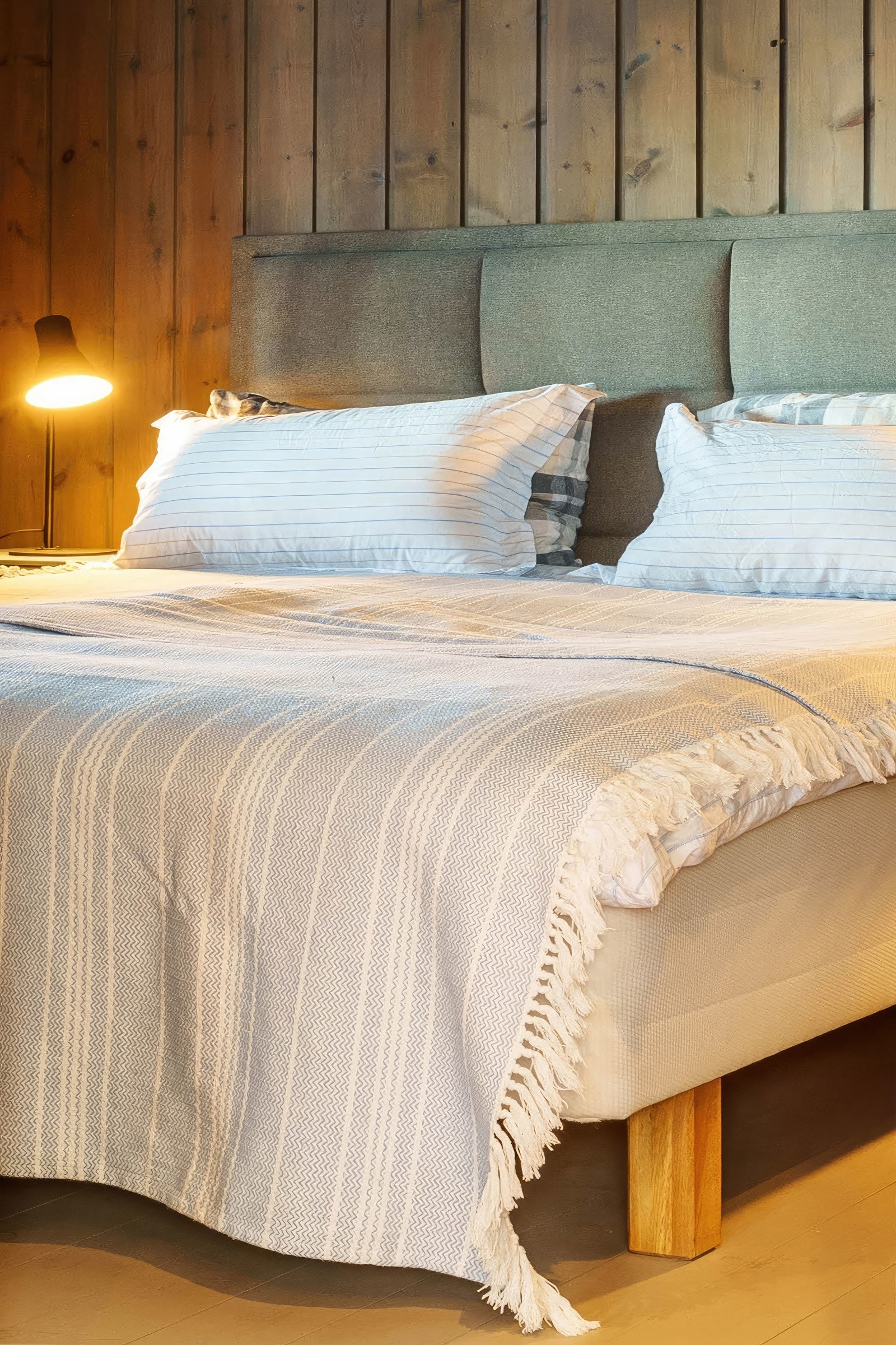 Hovedsoverommet er av god størrelse med plass til dobbeltseng. Galleribilde