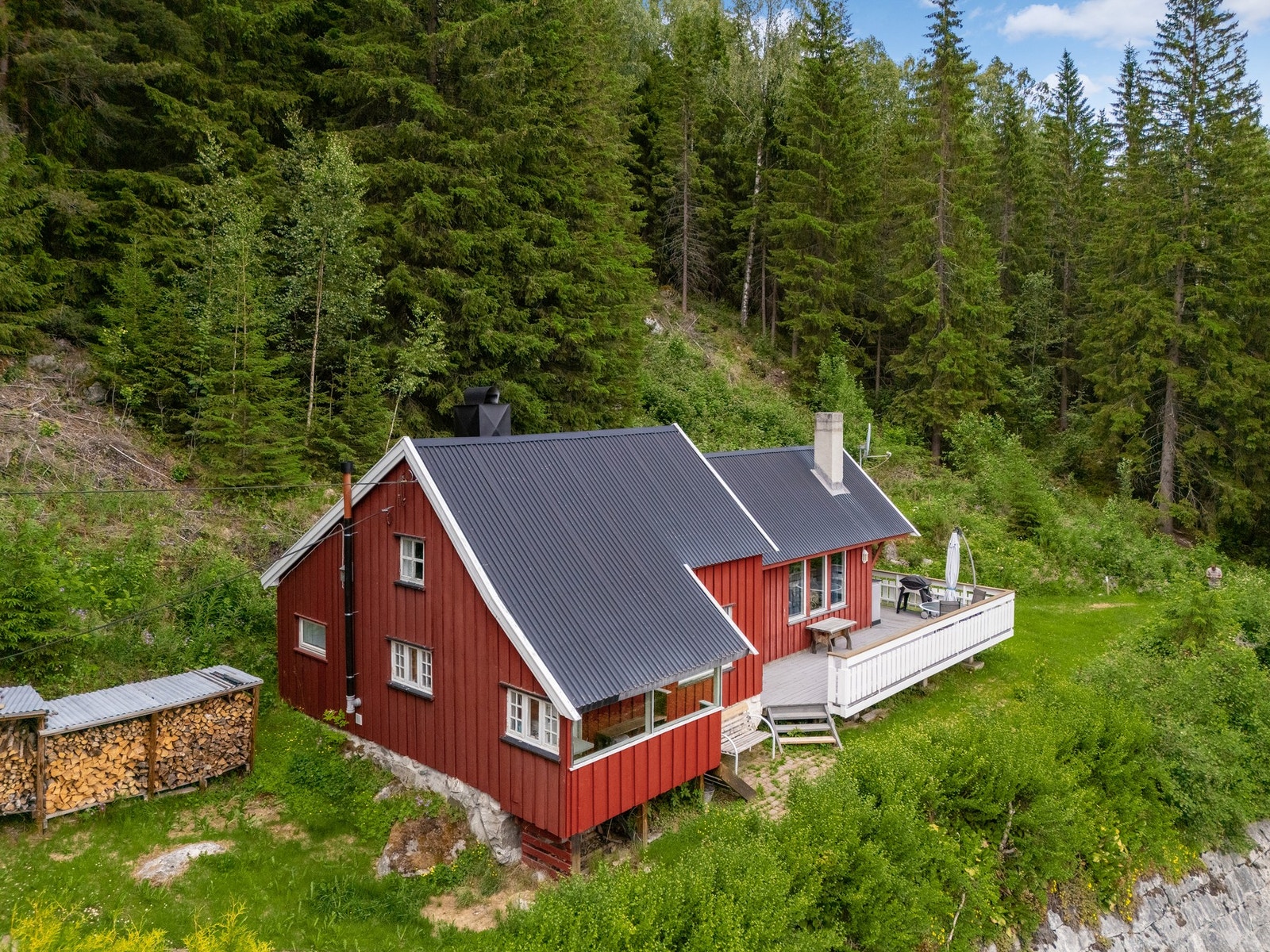 Hytten ligger 7 min unna sentrum. Galleribilde