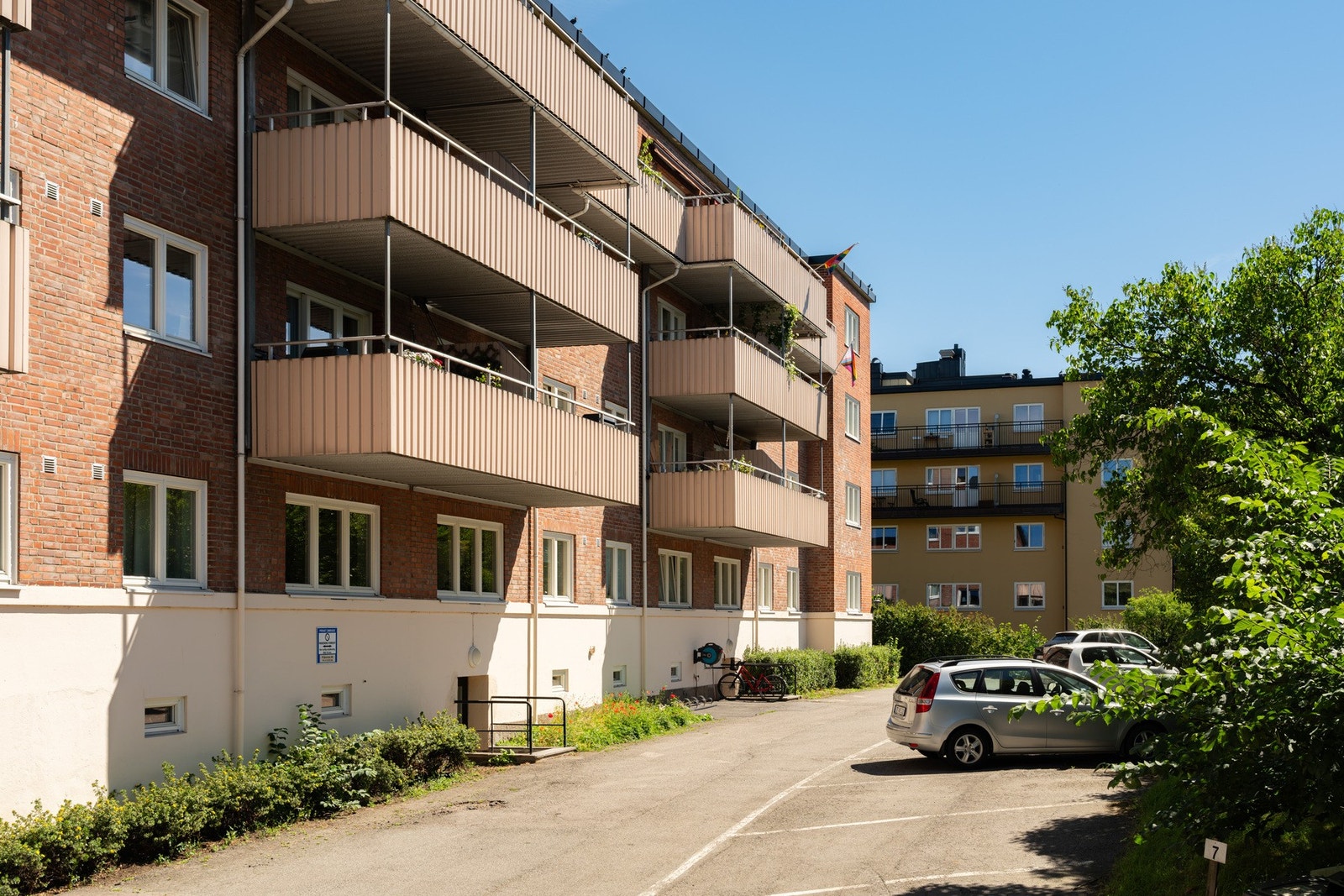 Fasade. Velkommen til et hyggelig og veldrevet sameie! Galleribilde