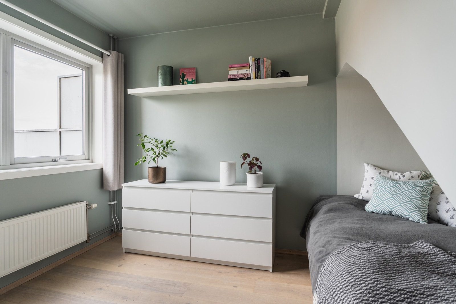 Soverom 2 er også av god størrelse. Galleribilde