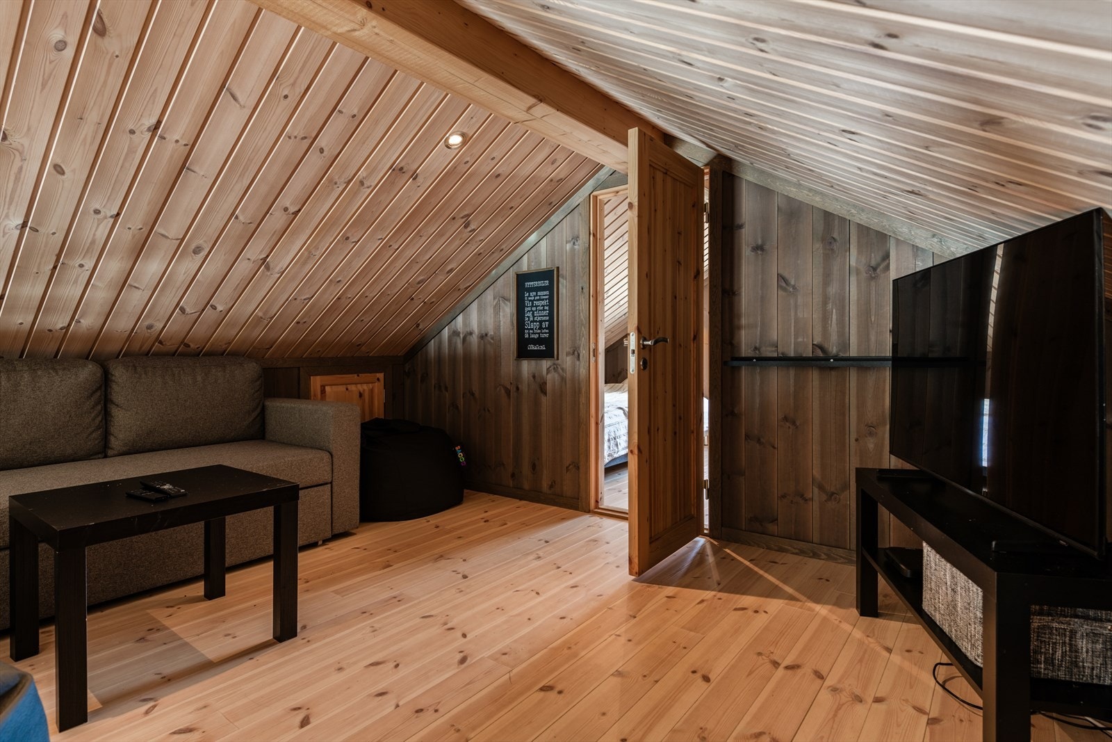 TV-stue på hemsen Galleribilde