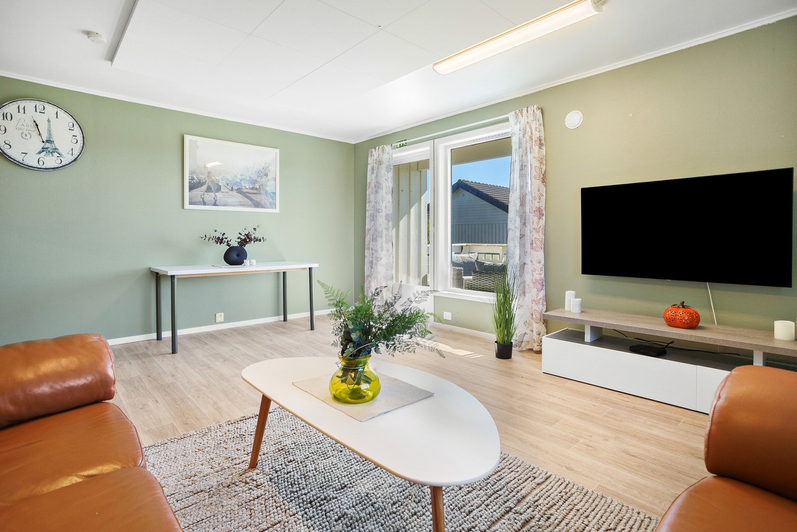 Pen stue med tidsriktig preg Galleribilde