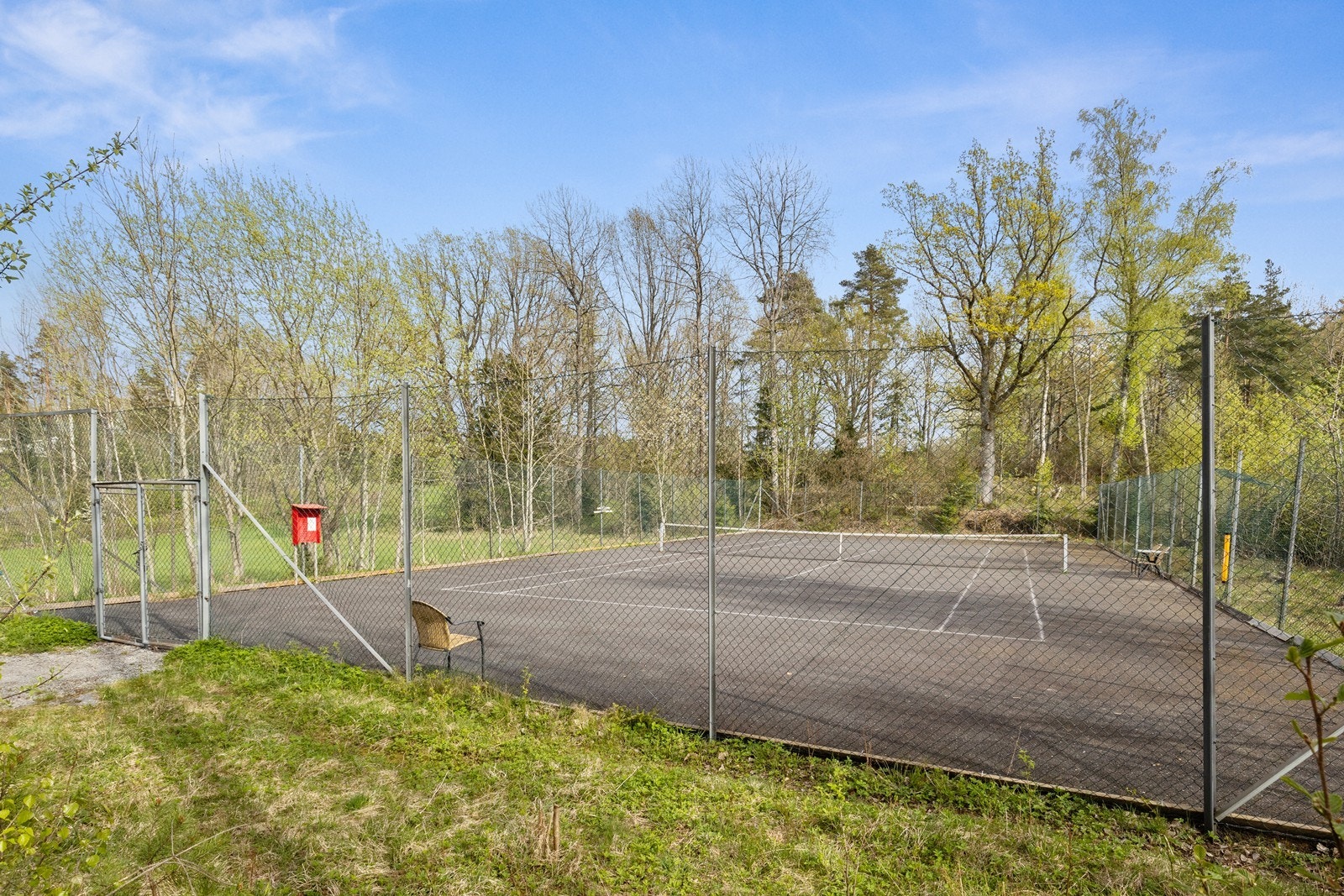 Tennisbane til bruk for hytteeierne Galleribilde