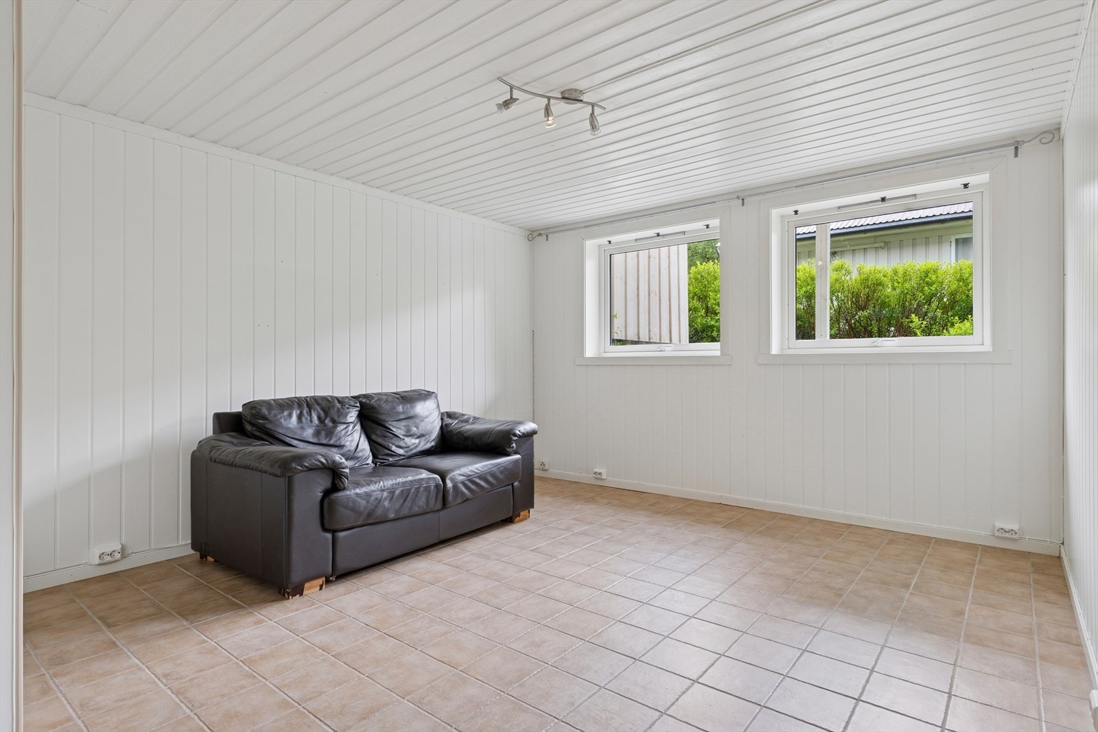 Stue i sokkel Galleribilde