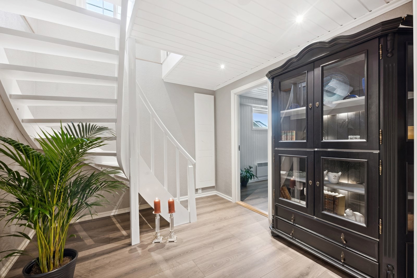 Trapperom og gang i u. etg. Galleribilde