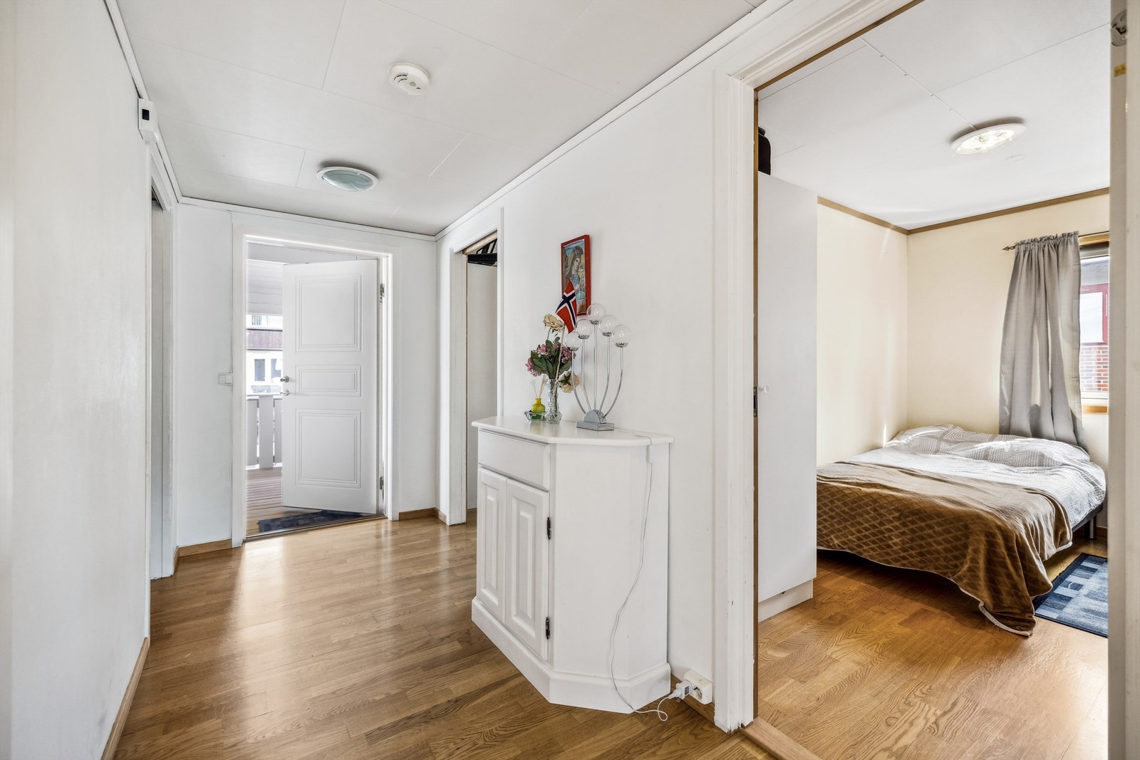 Gang og entré Galleribilde