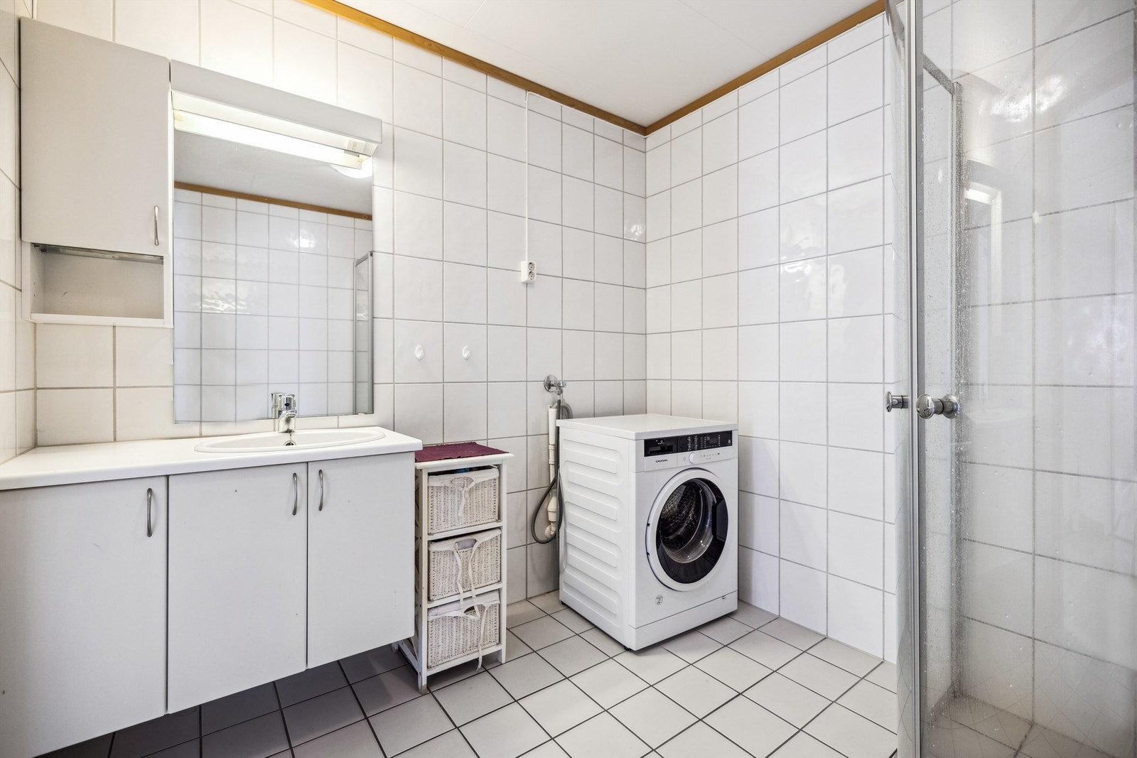 Kombinert bad og vaskerom Galleribilde