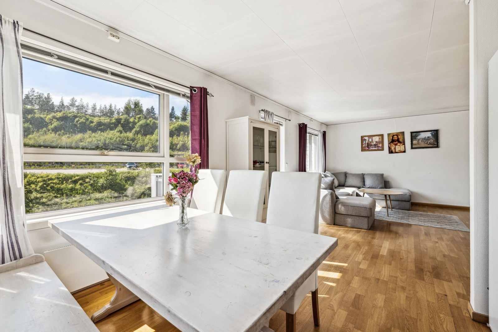 Innvendig solskjerming på vinduer Galleribilde