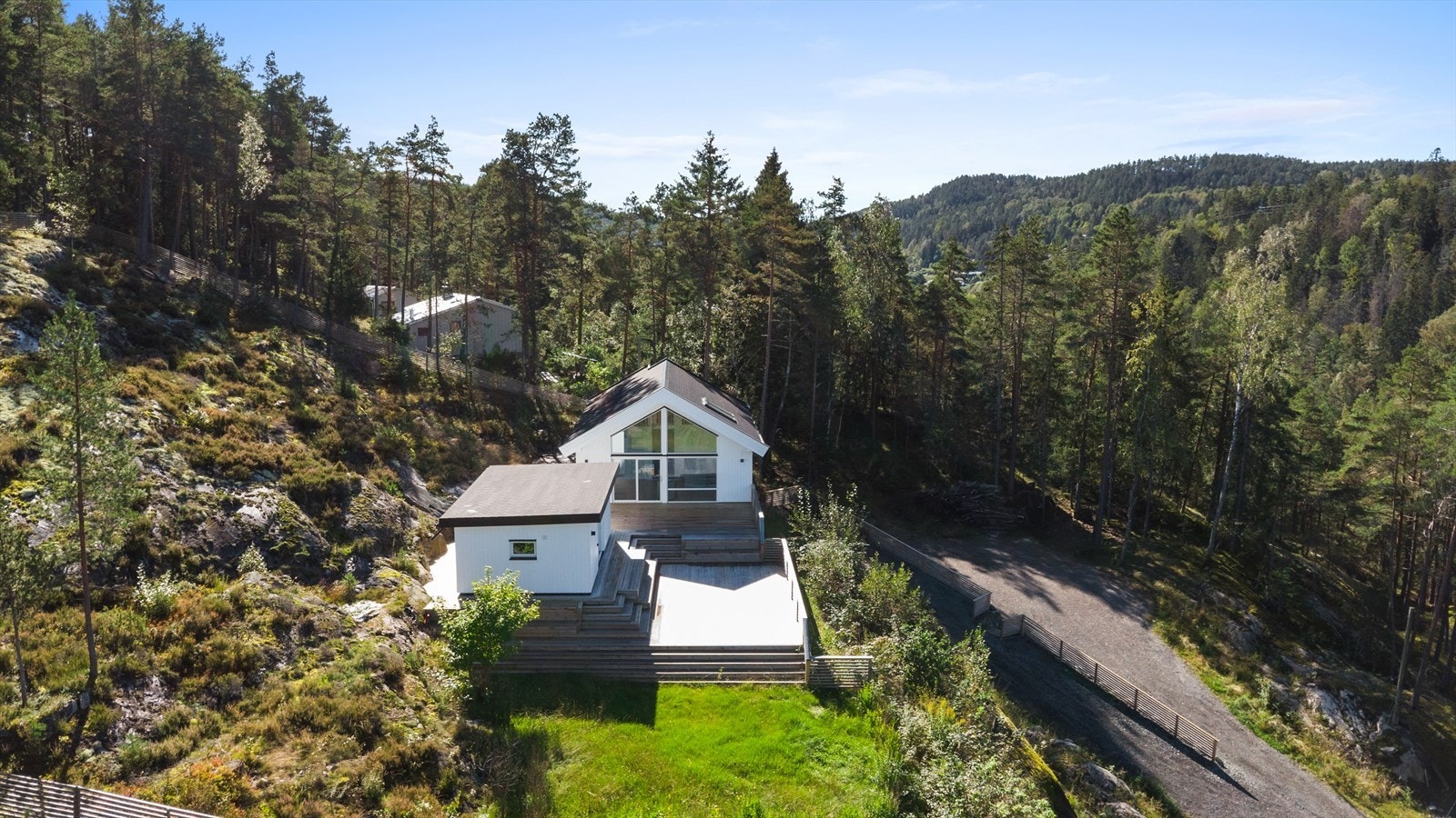 Nydelig fritidsbolig i naturskjønne områder på Nesodden. Galleribilde