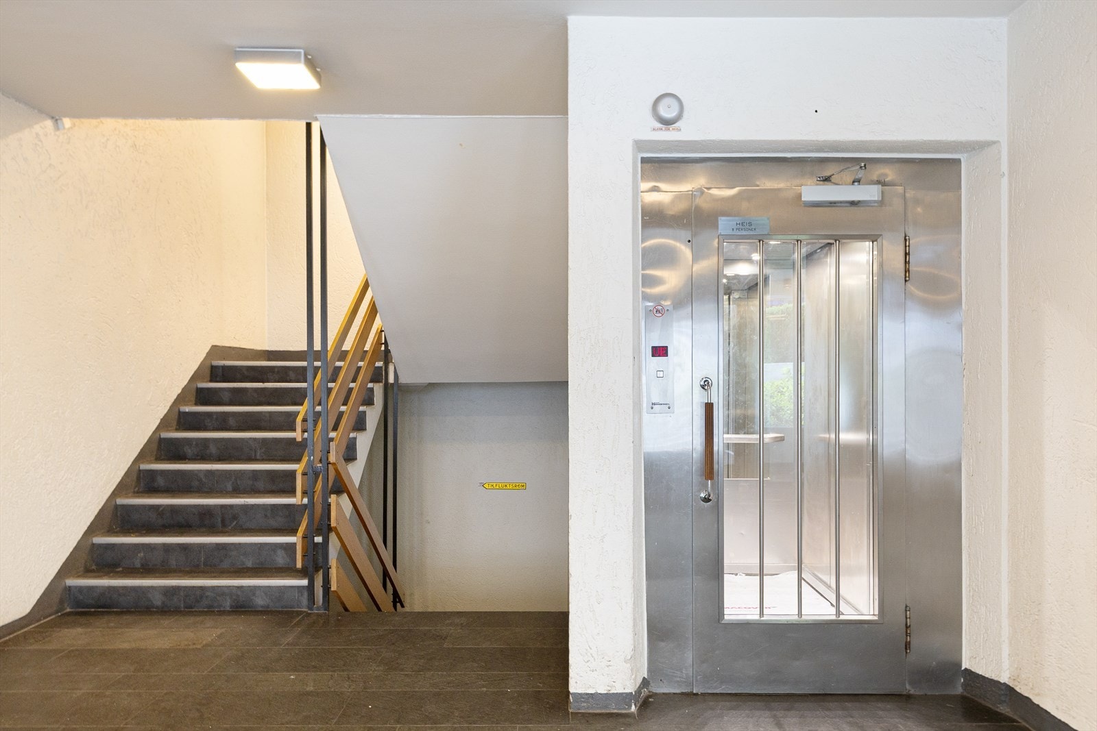 Det er heis i bygget Galleribilde