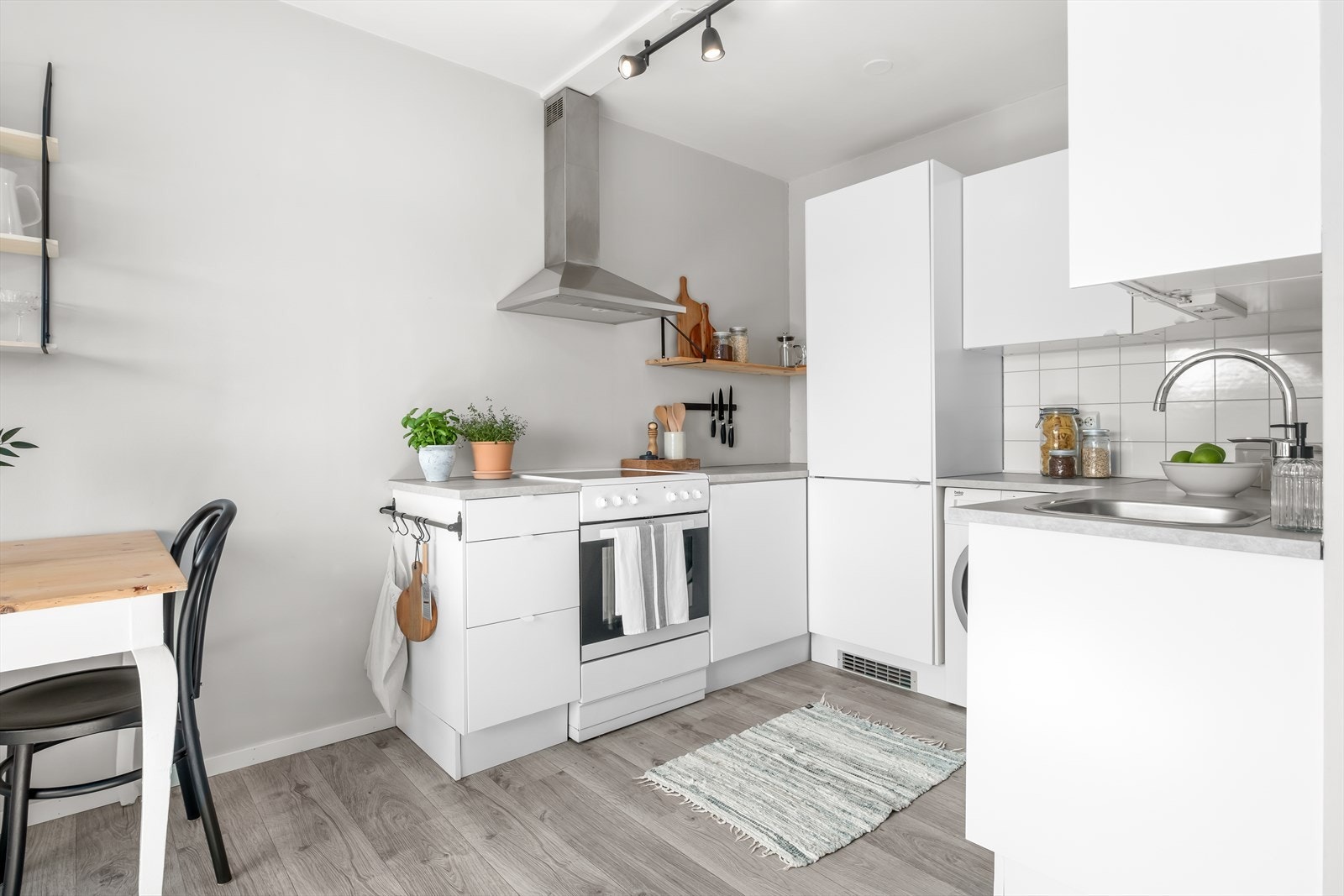 TV, internett og kommunale avgifter er inkludert i de månedlige felleskostnadene Galleribilde