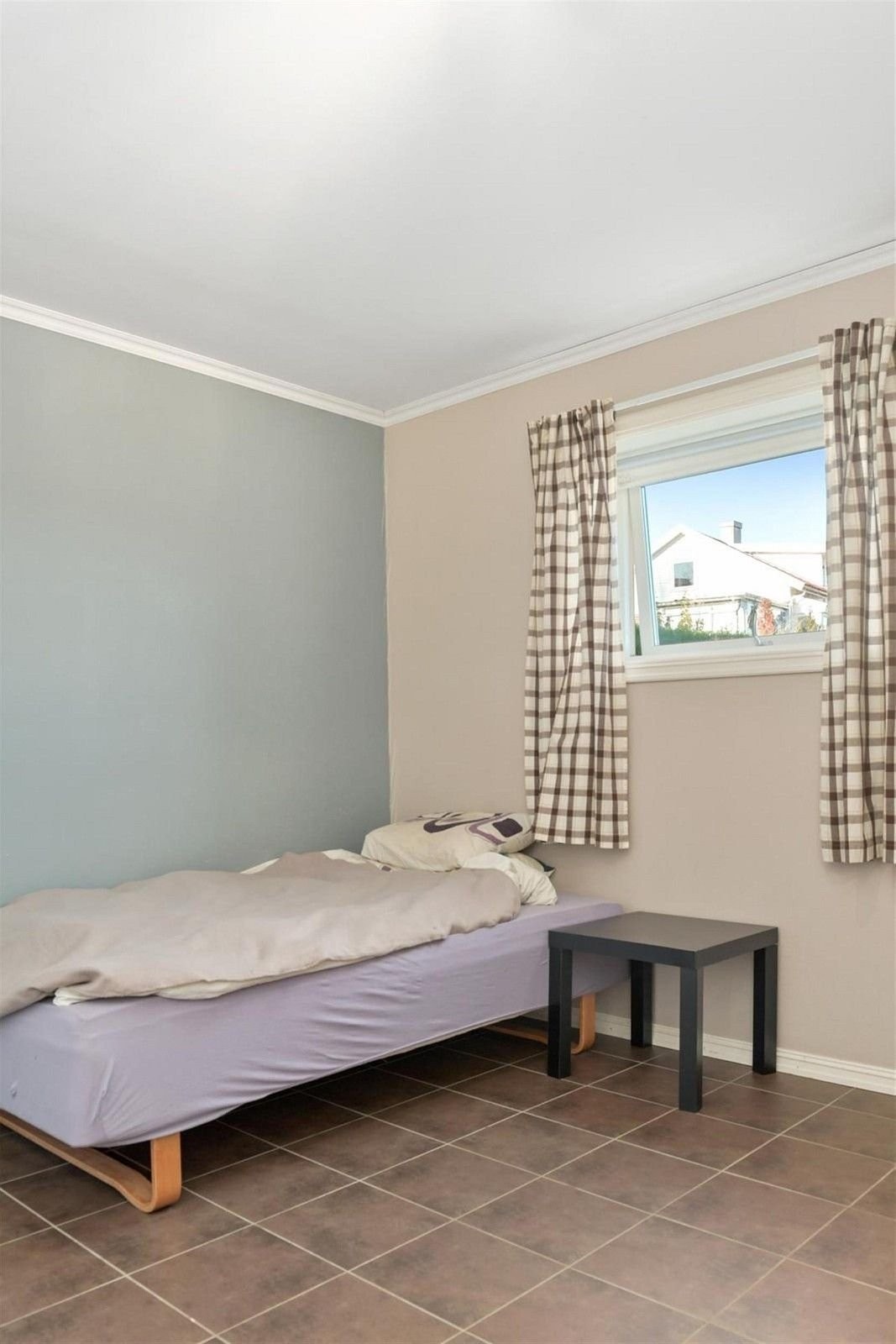 Stor soverom i utleiedel Galleribilde