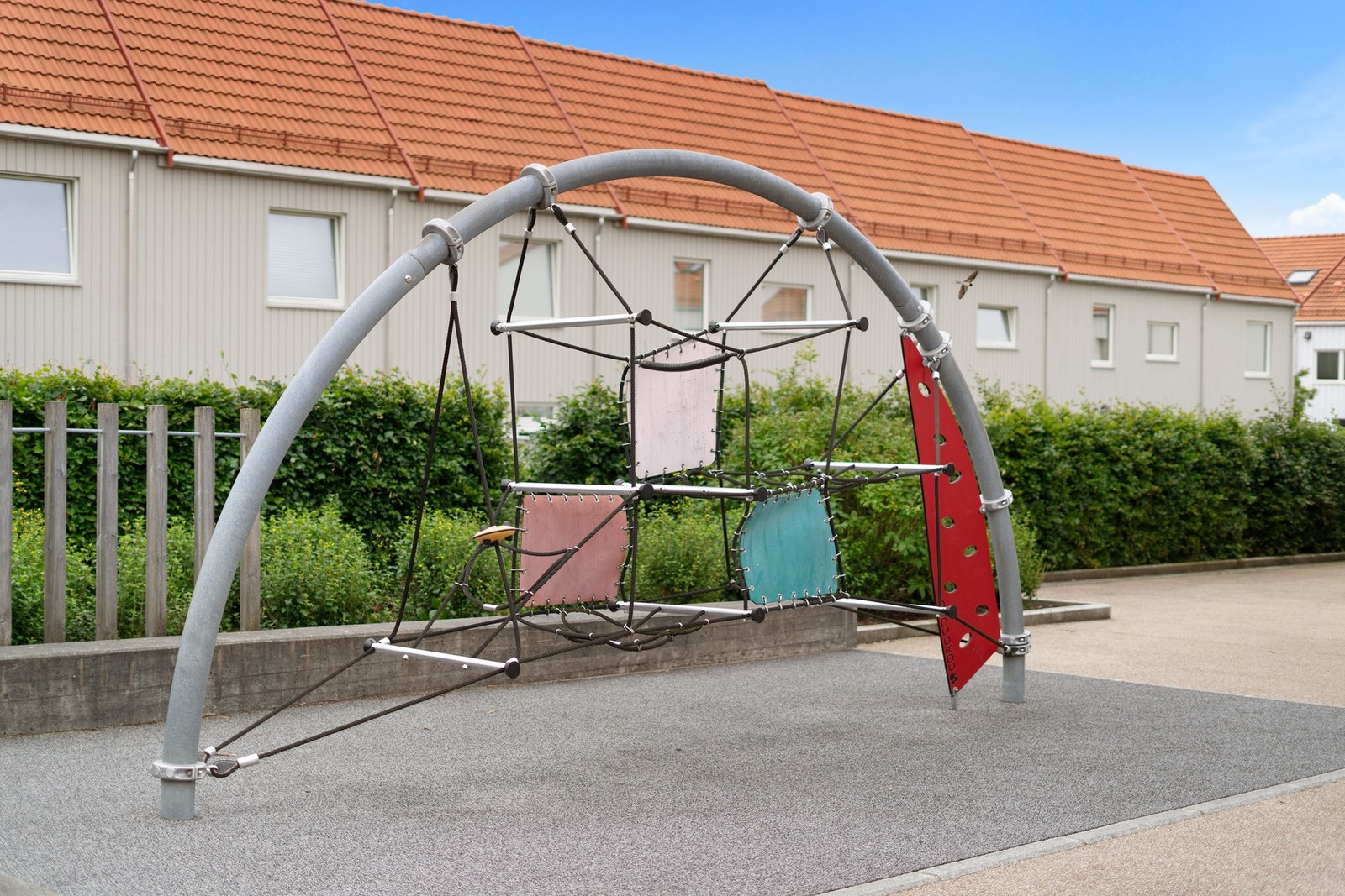 Det er flere lekeplasser for barna like i nærheten av boligen Galleribilde