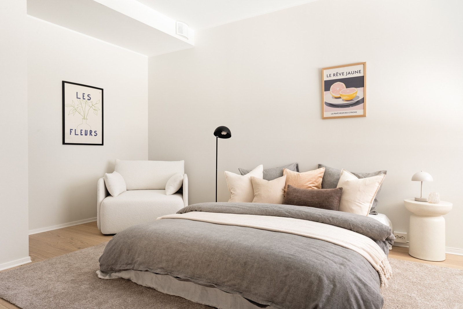 Hovedsoverommet er romslig med god plass. Galleribilde