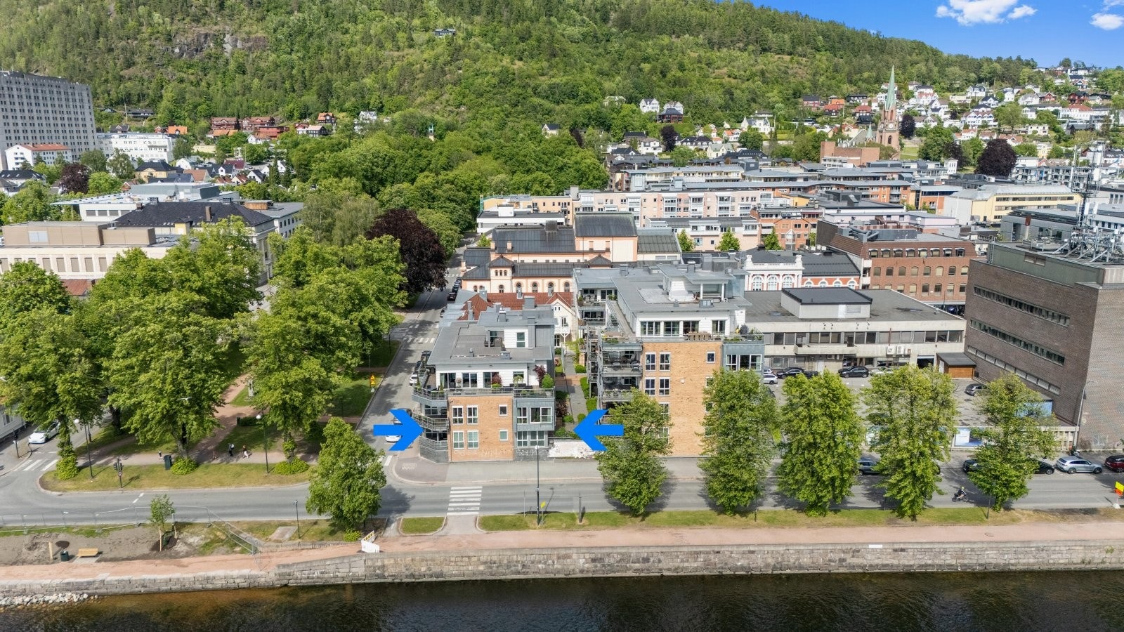 Gunstig plassering med Drammen Teater, elva og parken som nærmeste naboer Galleribilde