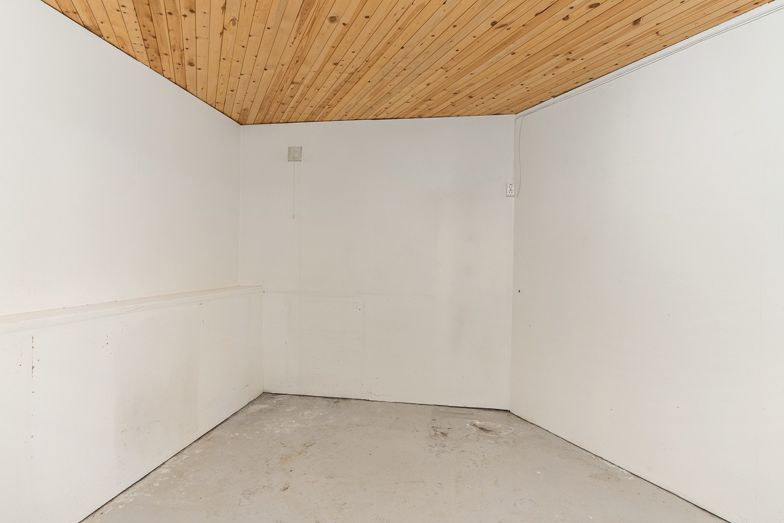 Bod i underetasje. Galleribilde