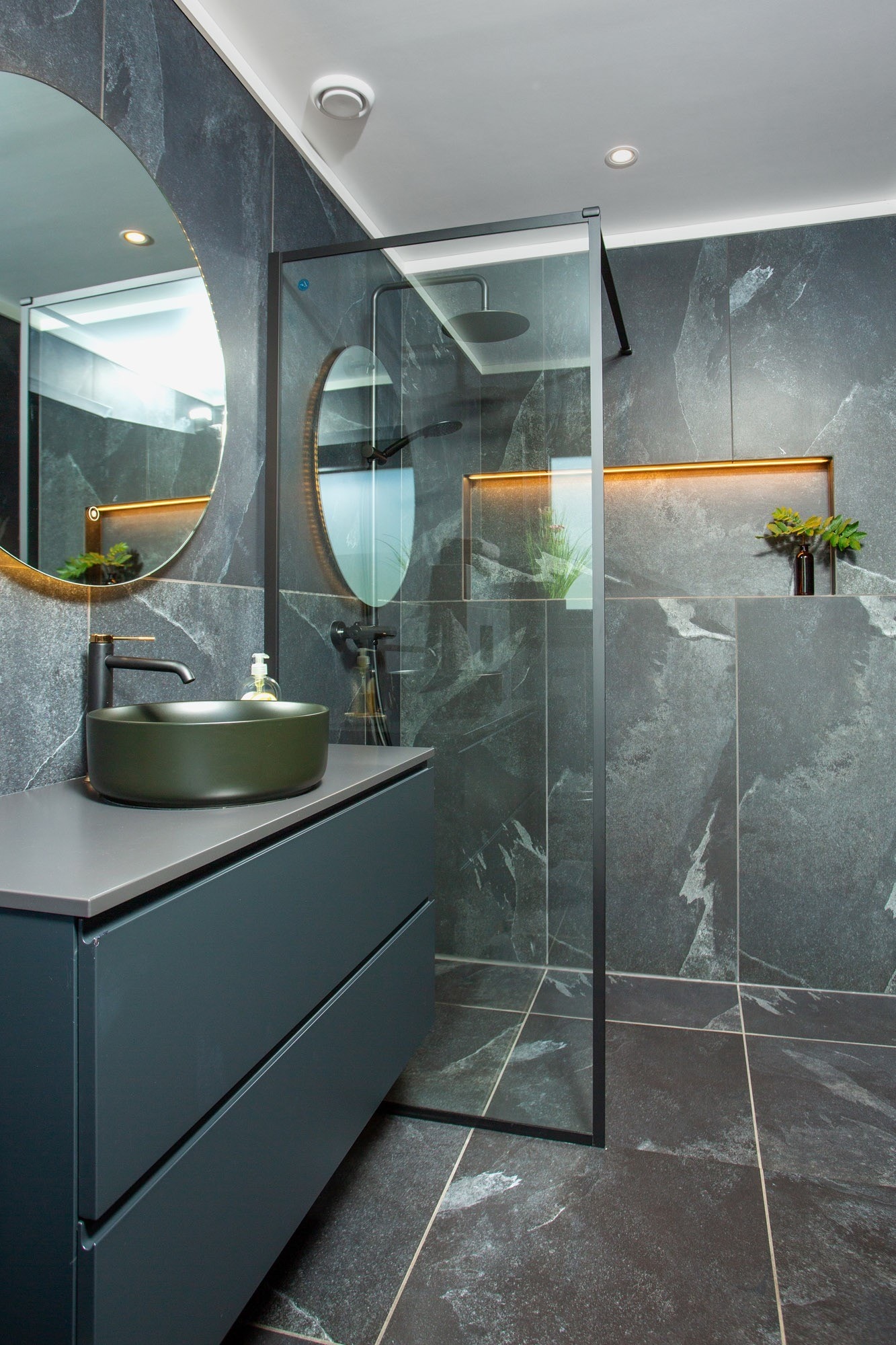 Bad 1.etg. Galleribilde