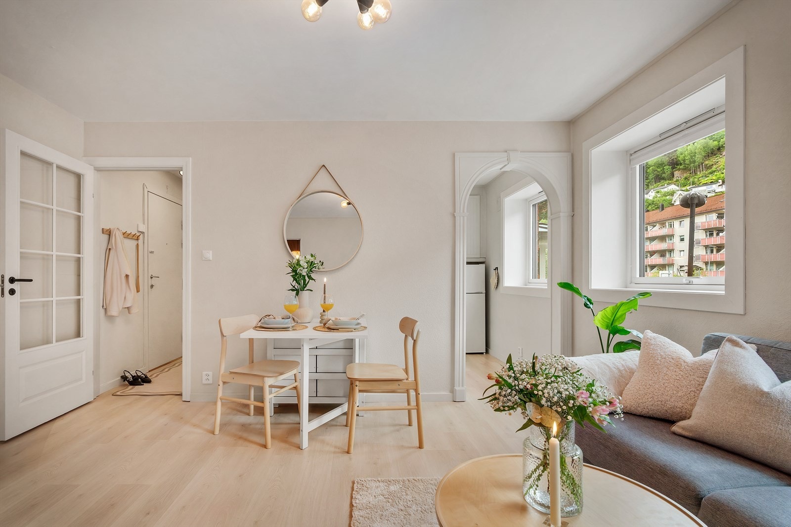 - Lekkert, slitesterkt laminatgulv fra 2020 - Galleribilde