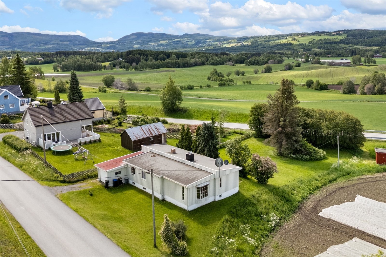 Velkommen til Tetenvegen 80! Galleribilde