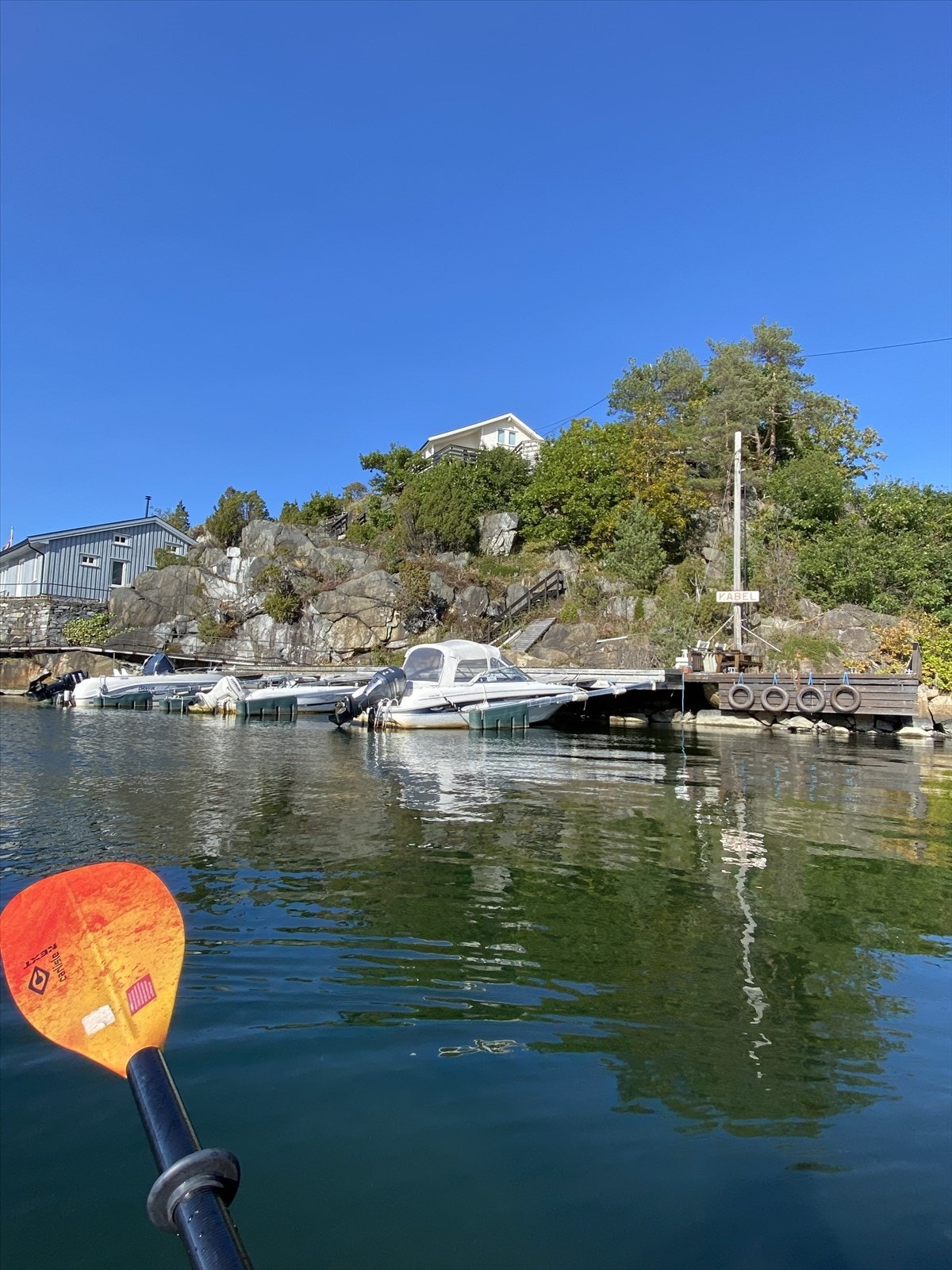 Solrike sommerdager fanget av selgerens eget kamera! Galleribilde