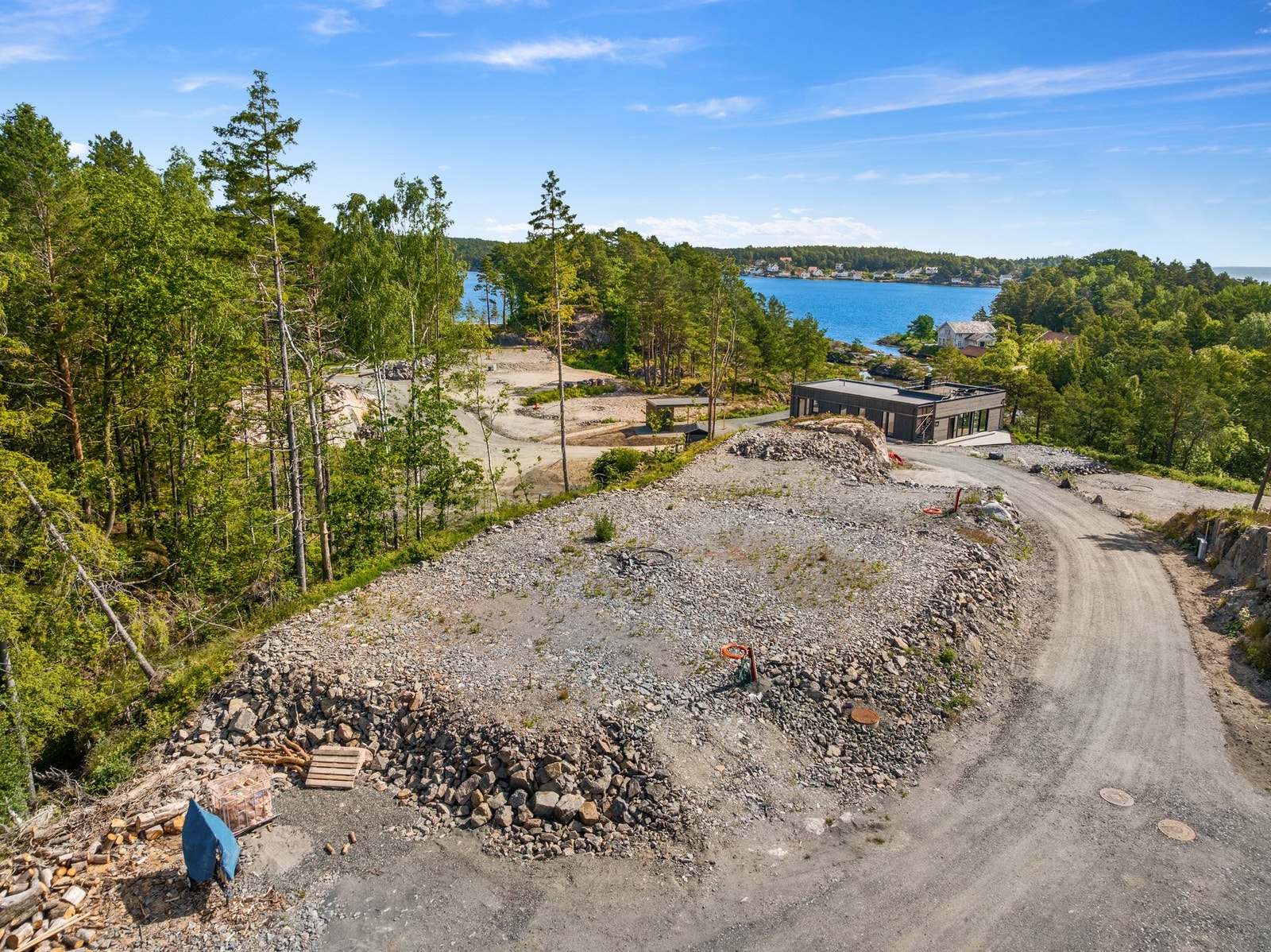 Tomt 4 er på ca 878,9 kvadrat. Galleribilde