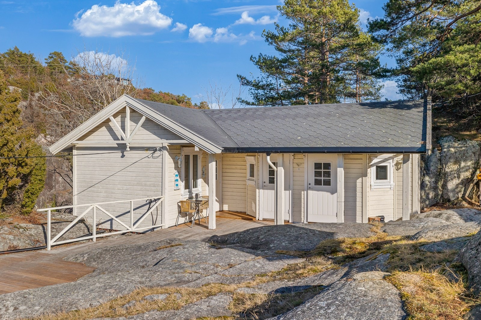 Annekset ble oppført i 1962, tilbygd i 2010 og ombygd i 2014/18. Galleribilde