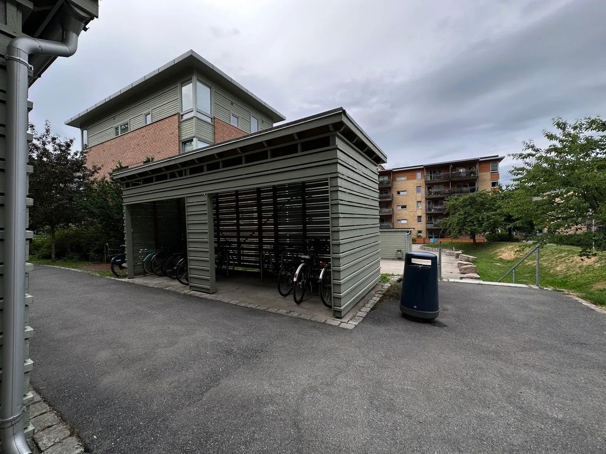 Sykkelbod rett utenfor døren Galleribilde