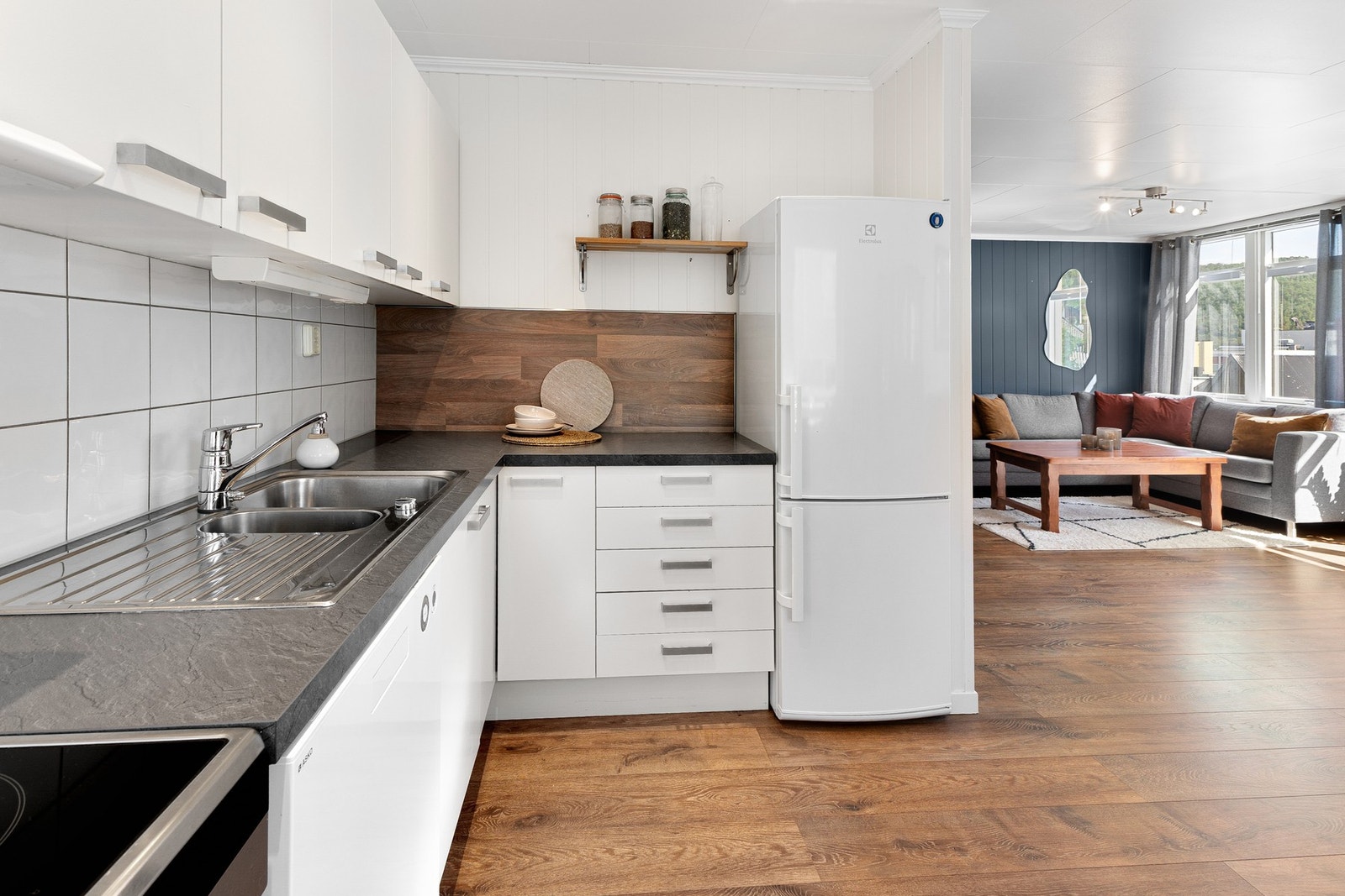 Gode arbeidsflater for matlagingen Galleribilde