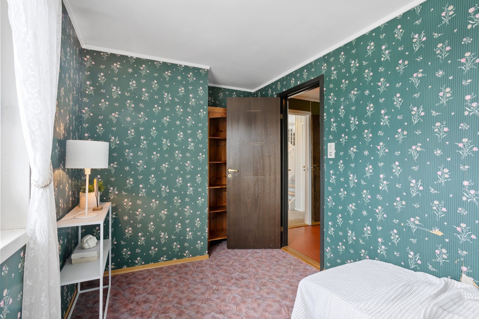 Her her det også god plass til seng, garderobe og for eksempel skrivebord Galleribilde