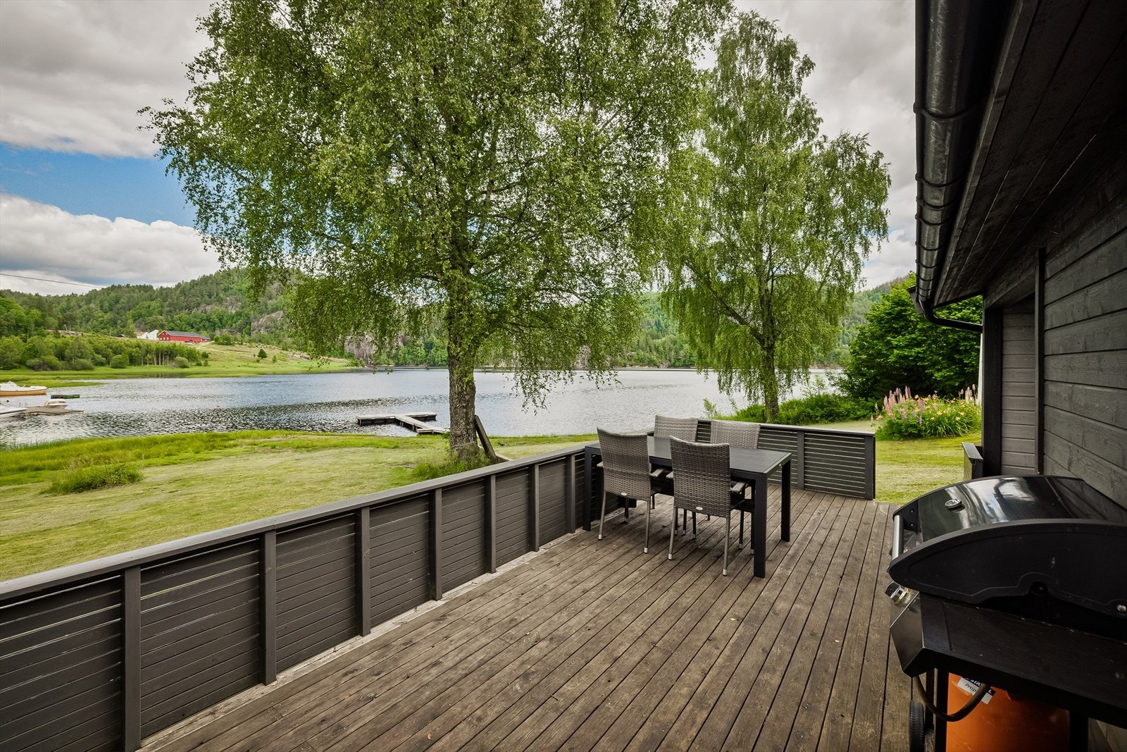 Balkong med nydelig utsikt Galleribilde