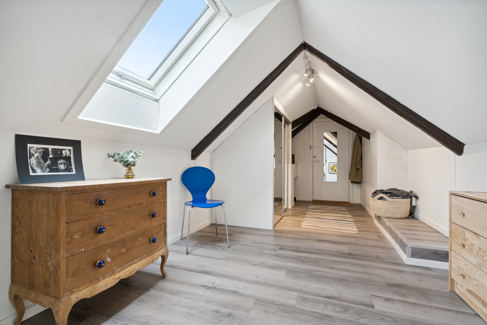 Den arealeffektive leiligheten har et totalt gulvareal på hele 68 kvm. Galleribilde