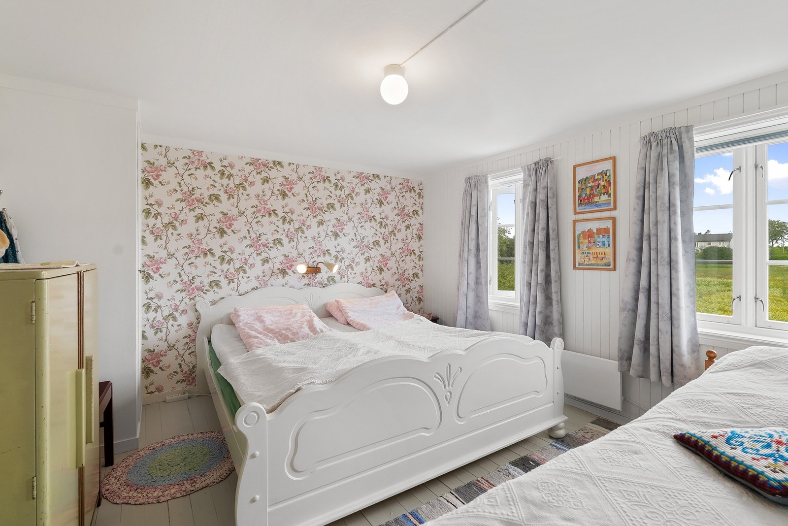 Det er fire soverom i andre etasjen av boligen. Galleribilde