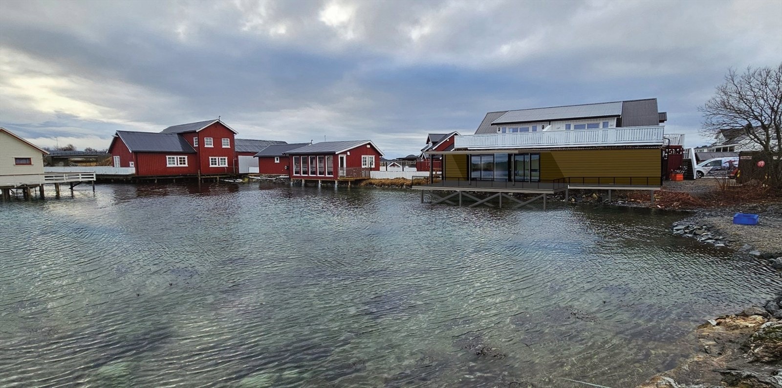 Illustrasjonsbilde som viser forslag til fasade ved ombygging av enheten. Galleribilde