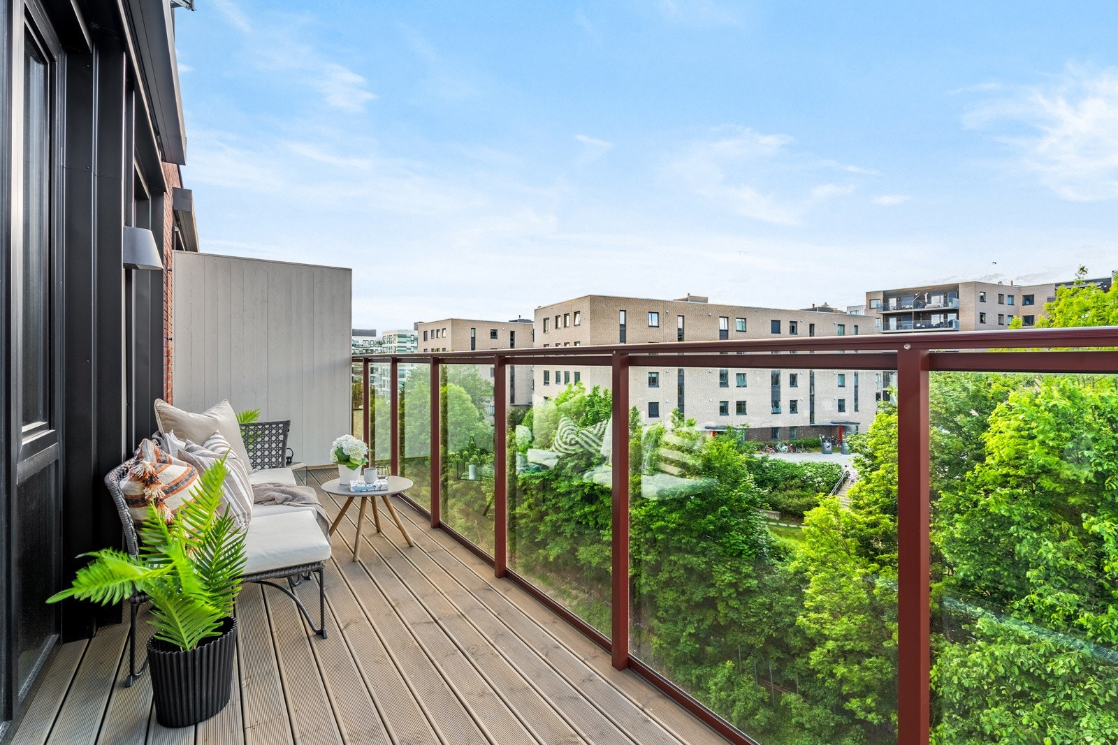 Velkommen til Ensjøparken og Stålverkskroken 12! Galleribilde