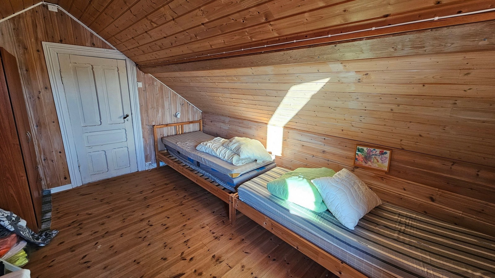 Stort soverom, sett fra vindu Galleribilde